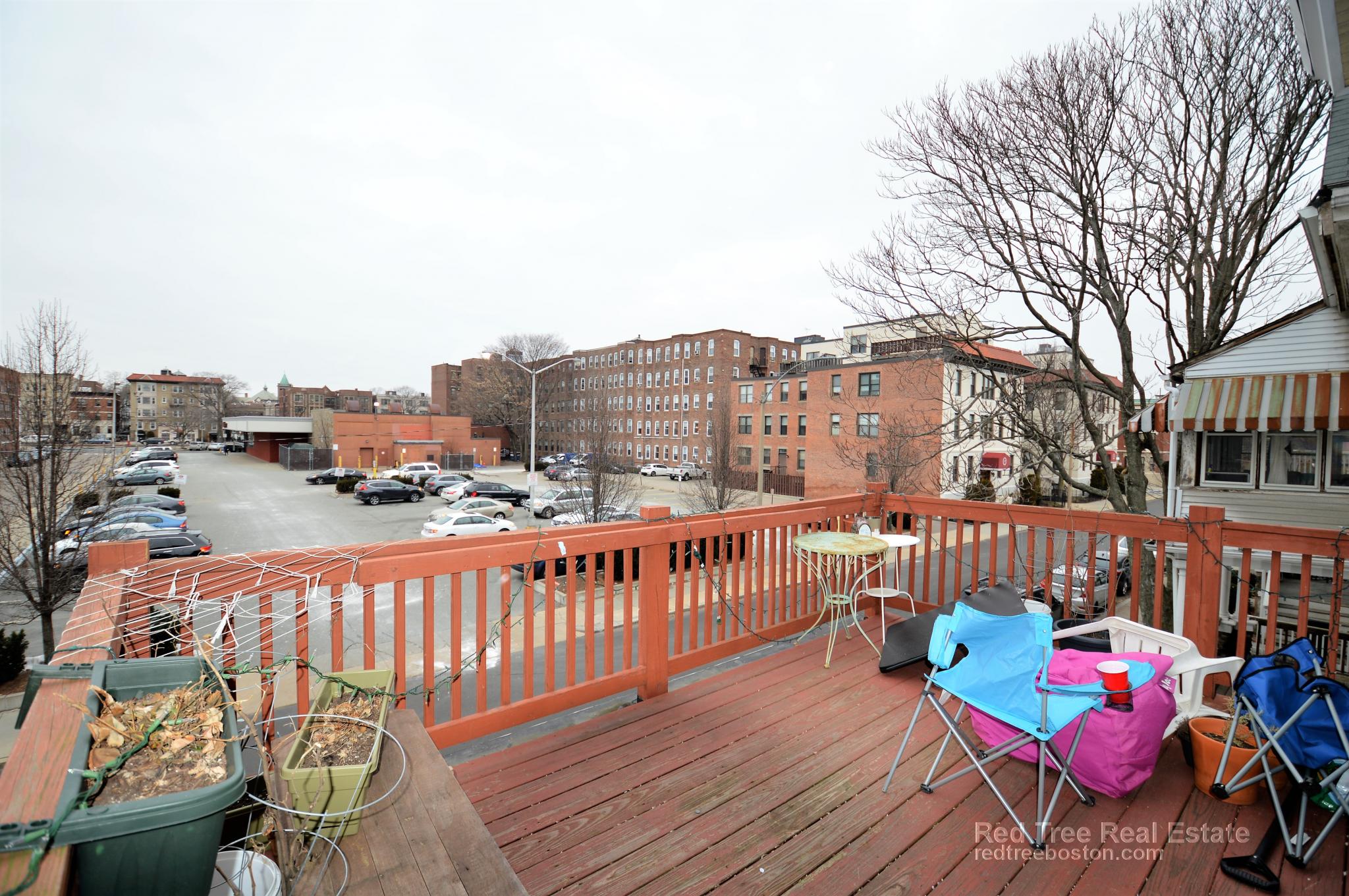 40 Brainerd Rd, Brighton