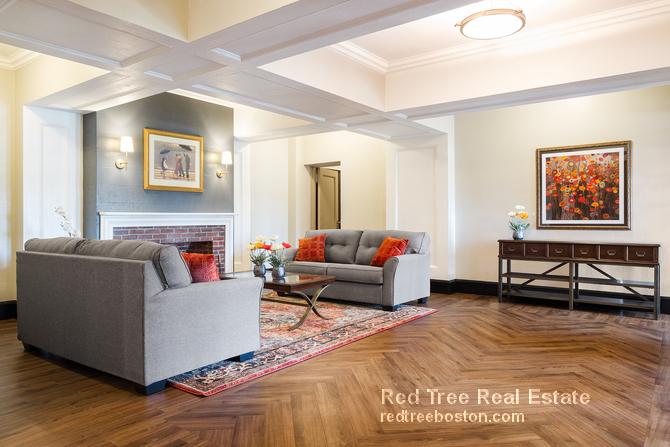 550 Belmont St, Watertown