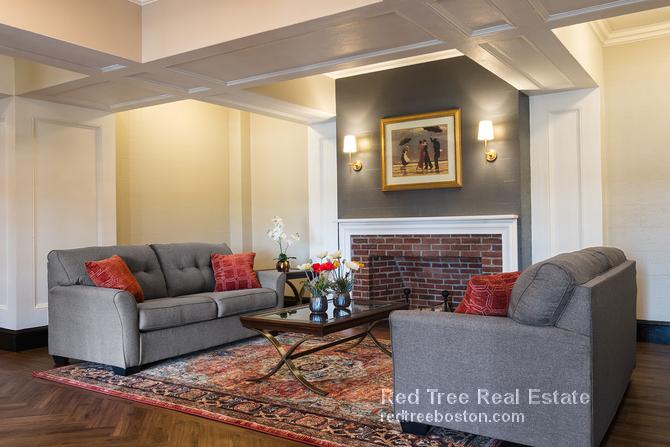 550 Belmont St, Watertown