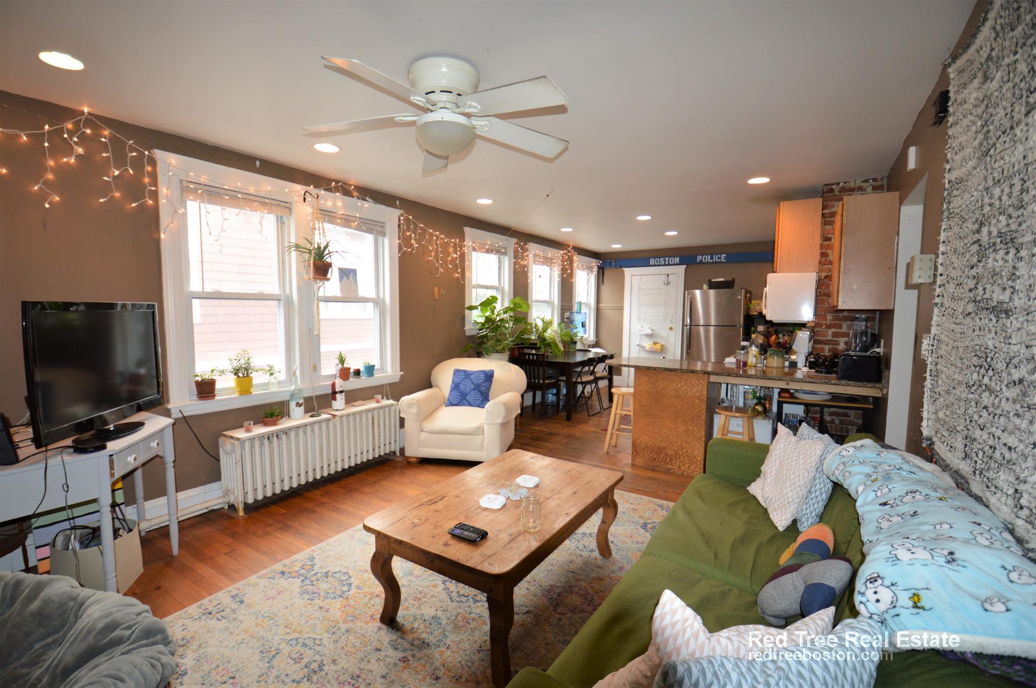 7 Wadsworth St, Allston