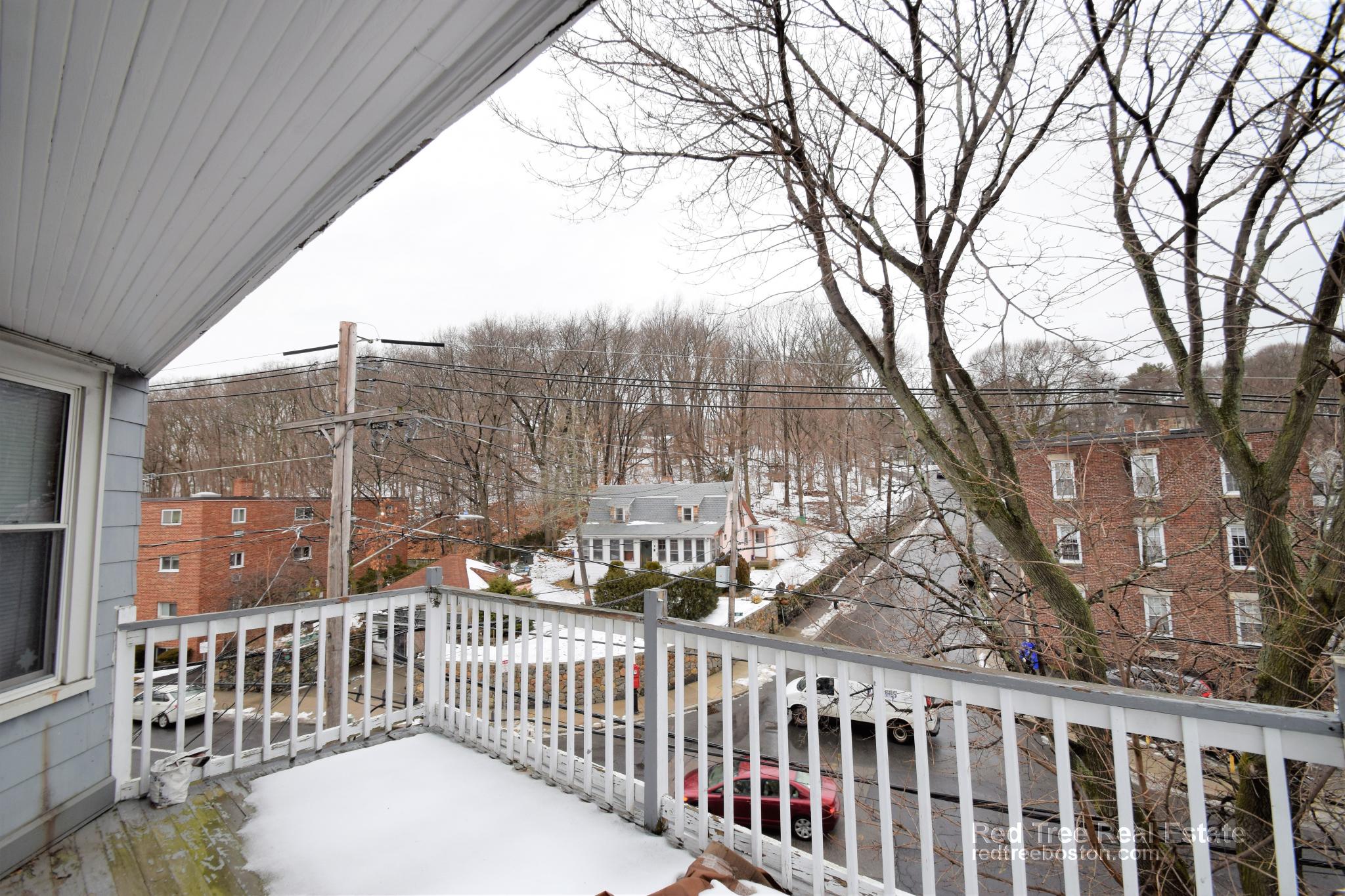 346 Faneuil St, Brighton