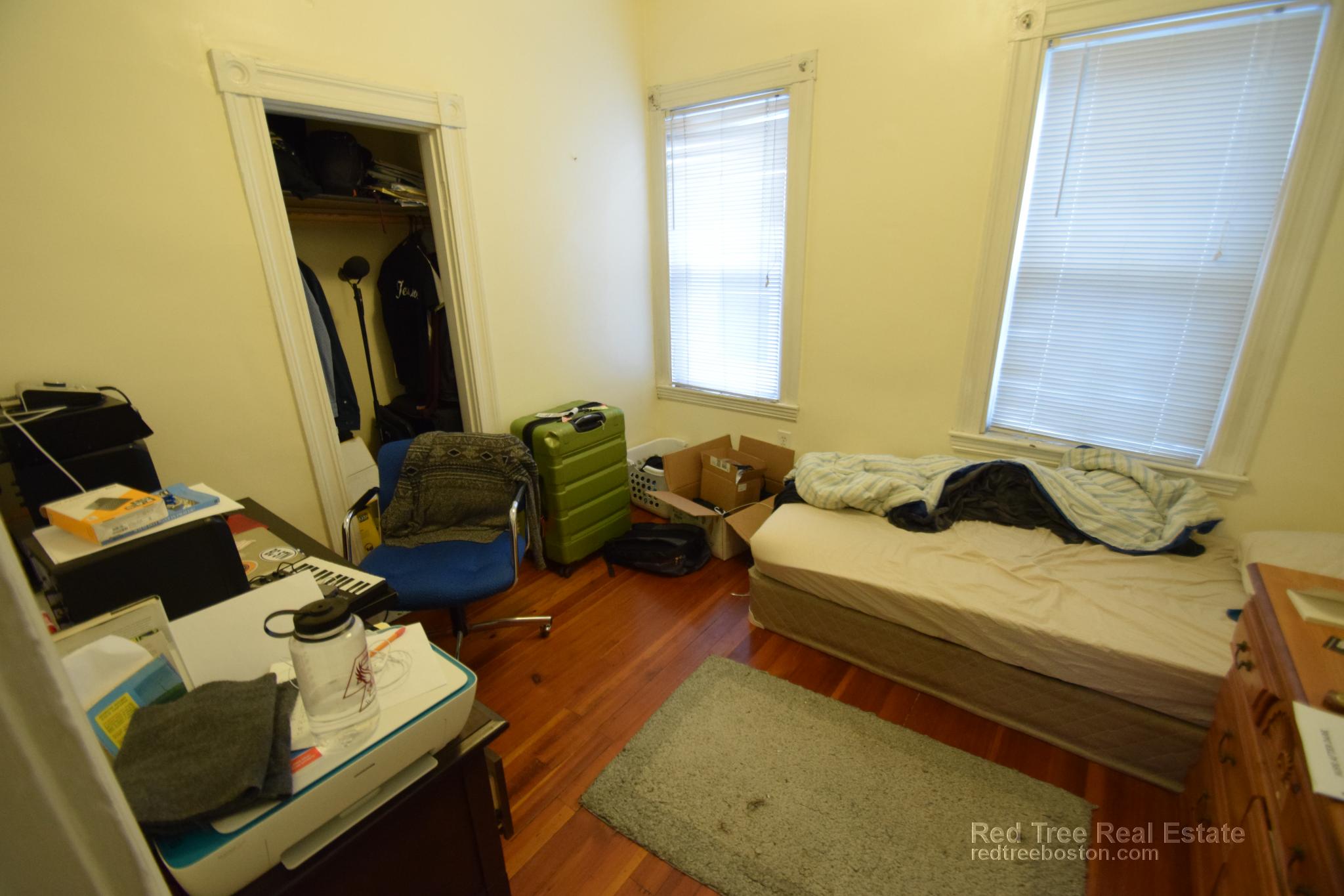 36 Brackett St, Brighton