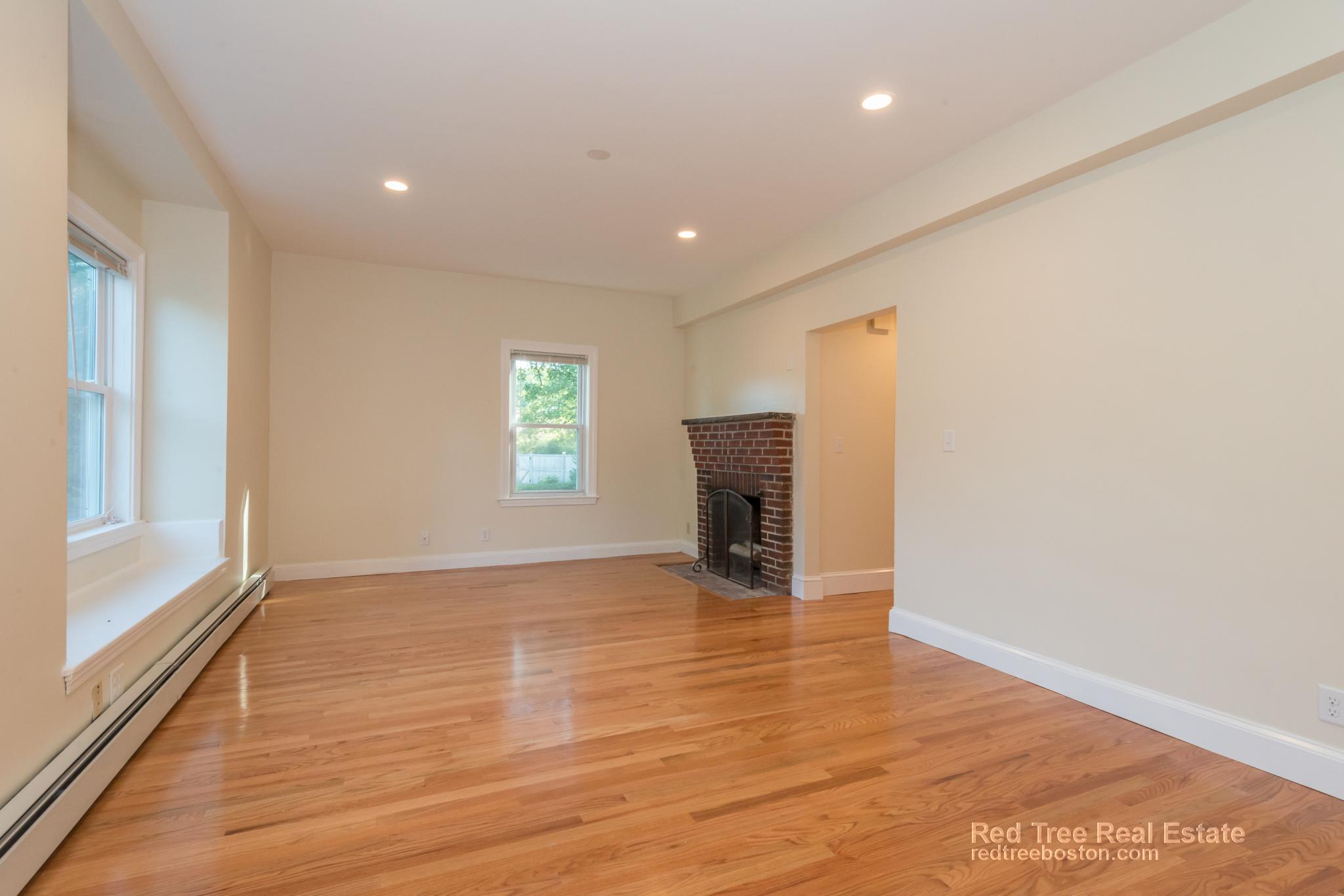 66 Glenellen Rd, West Roxbury