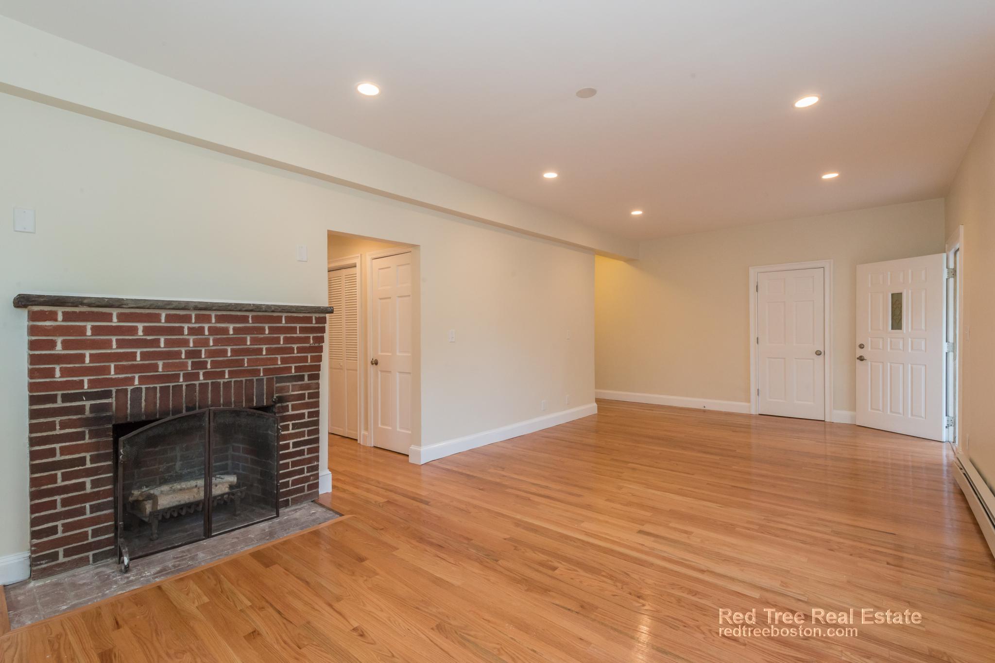 66 Glenellen Rd, West Roxbury