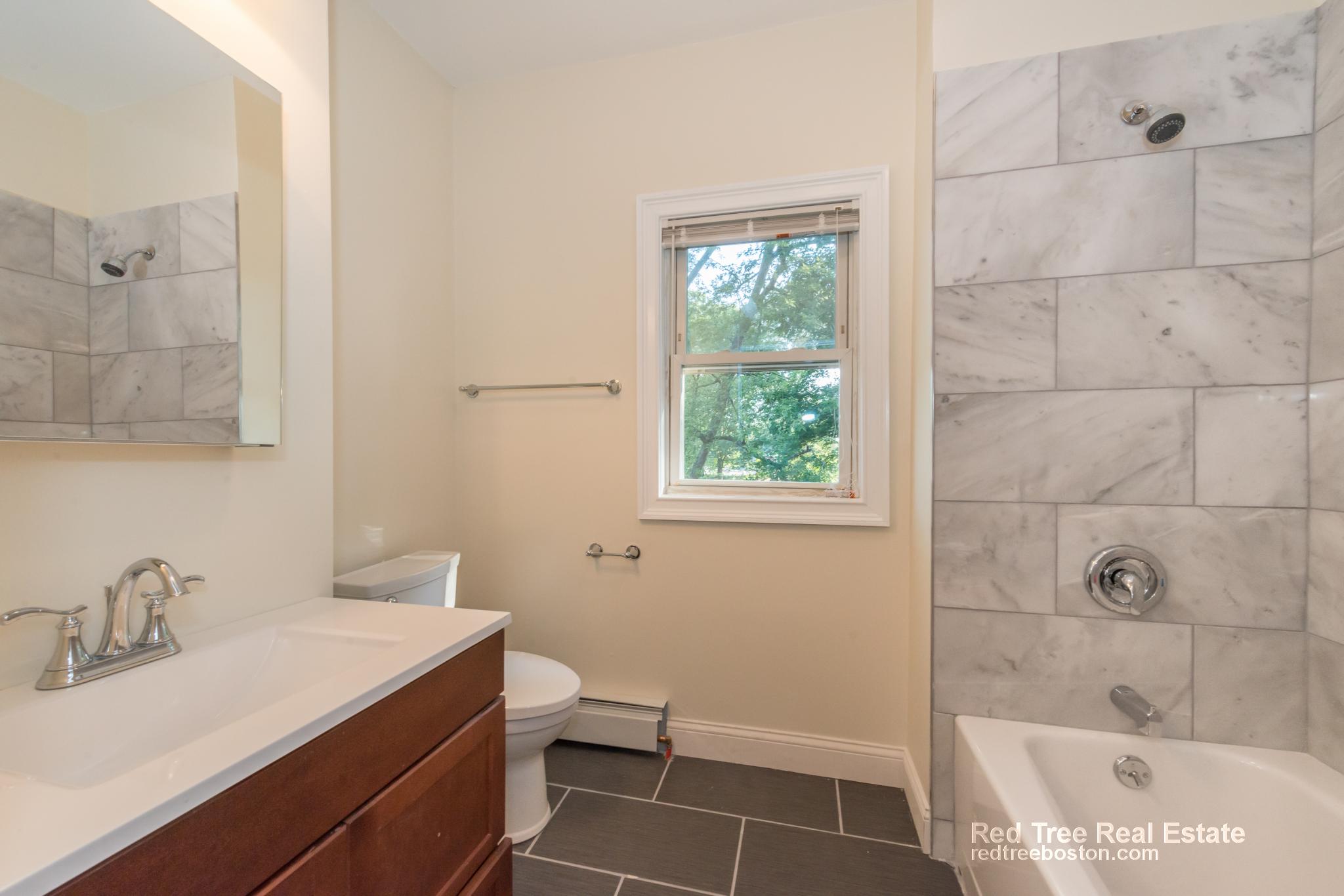 66 Glenellen Rd, West Roxbury