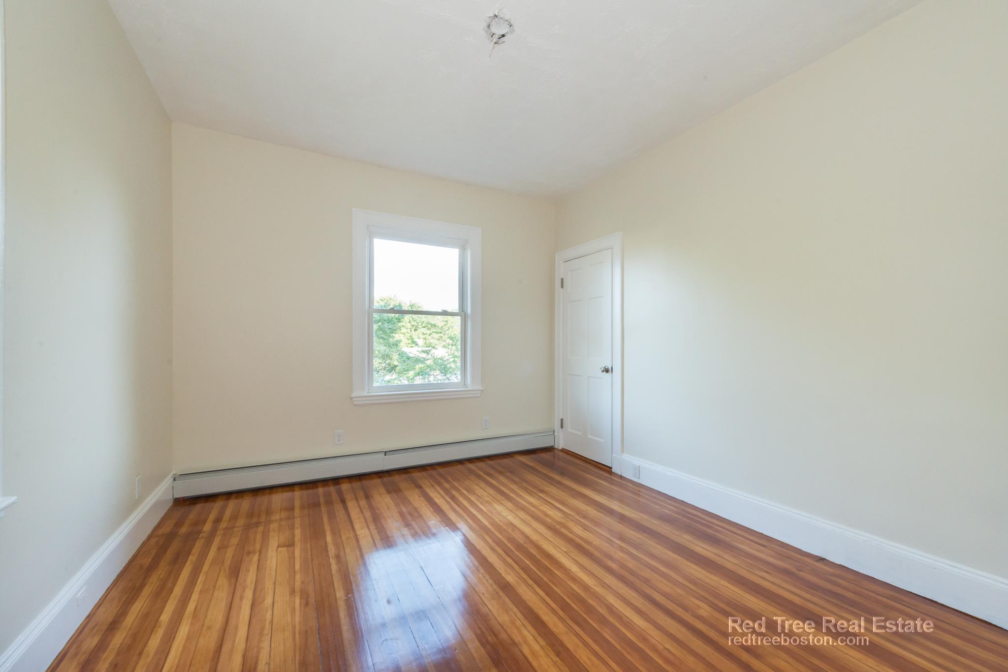 66 Glenellen Rd, West Roxbury