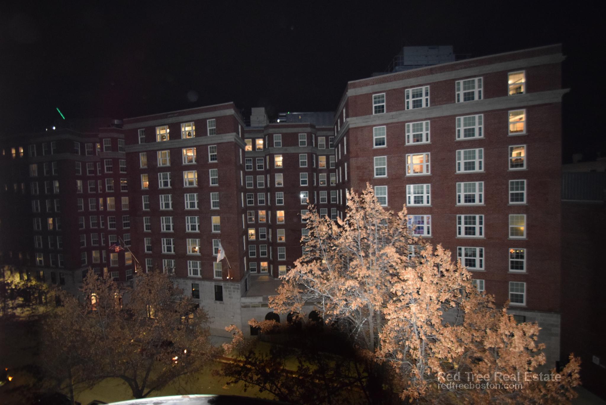 41 Bay State Rd, Fenway