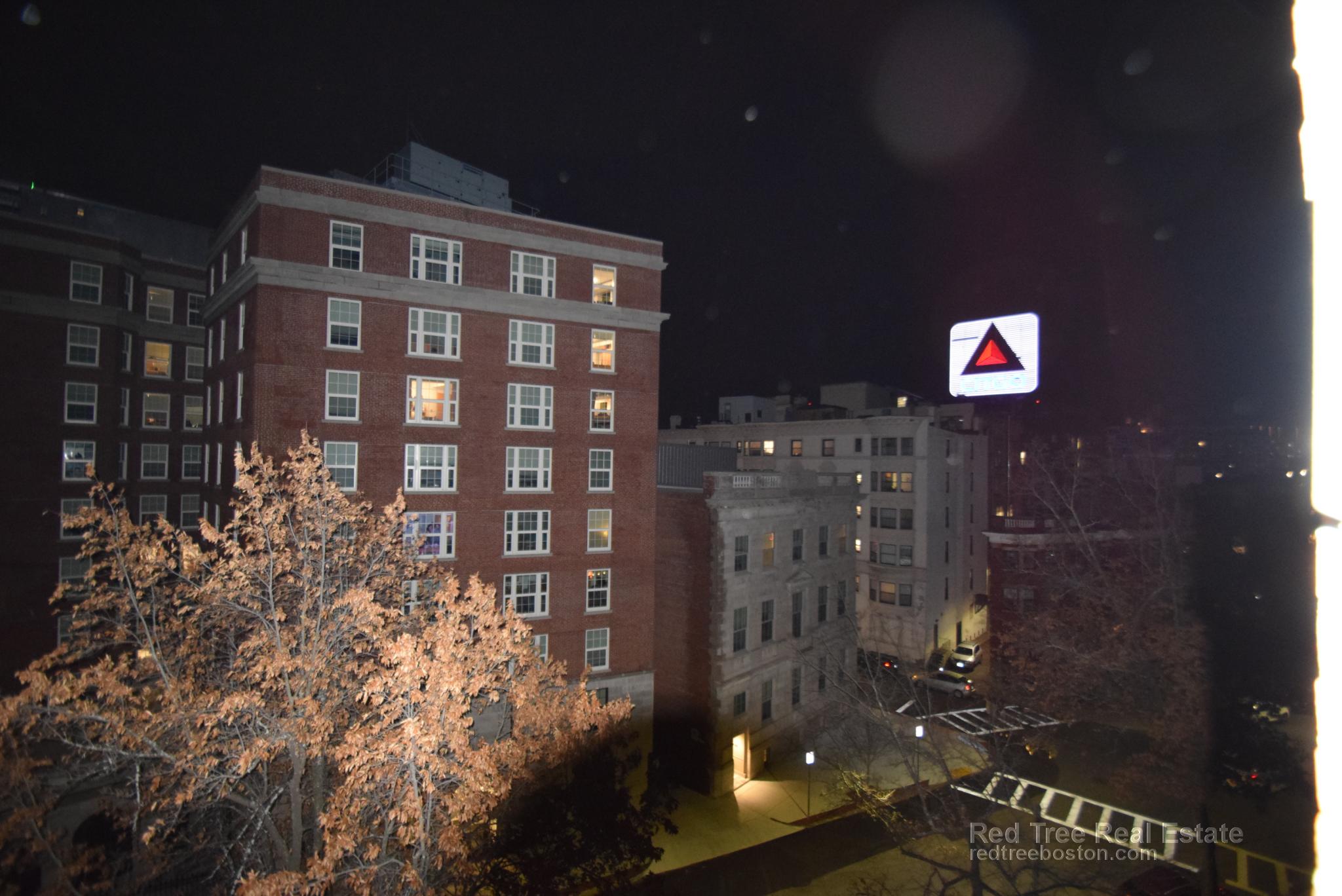 41 Bay State Rd, Fenway