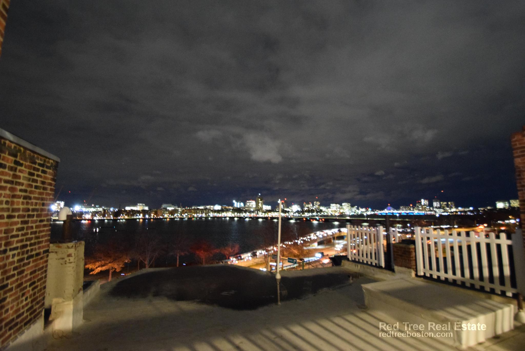 41 Bay State Rd, Fenway