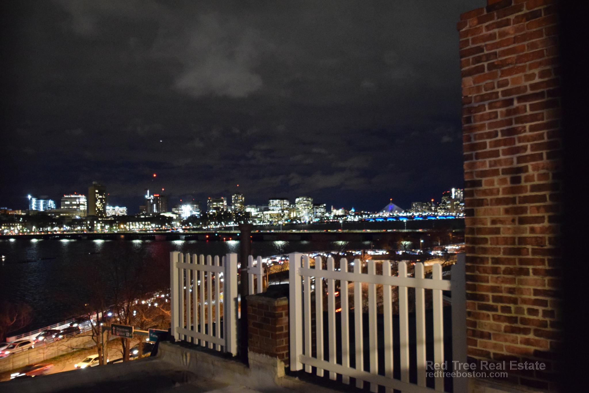 41 Bay State Rd, Fenway