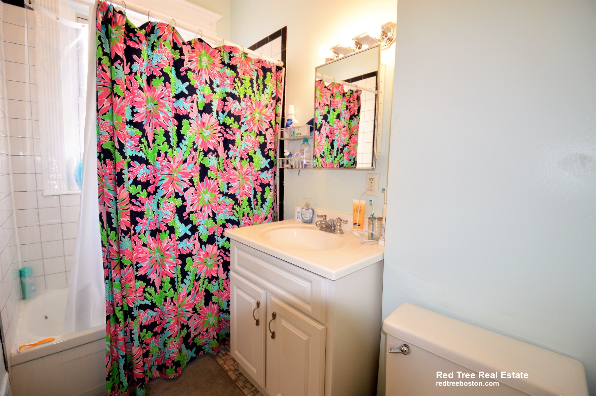 5 Spofford Rd, Allston