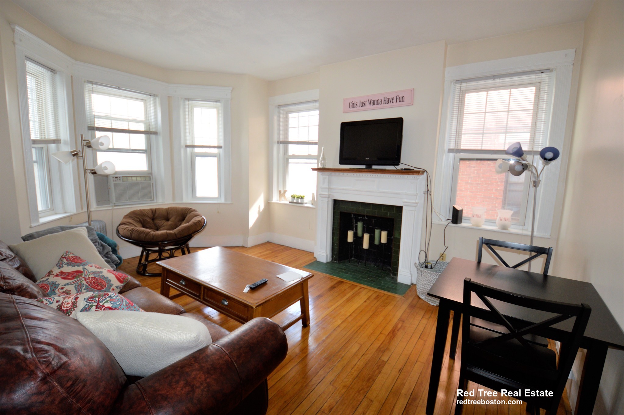 5 Spofford Rd, Allston