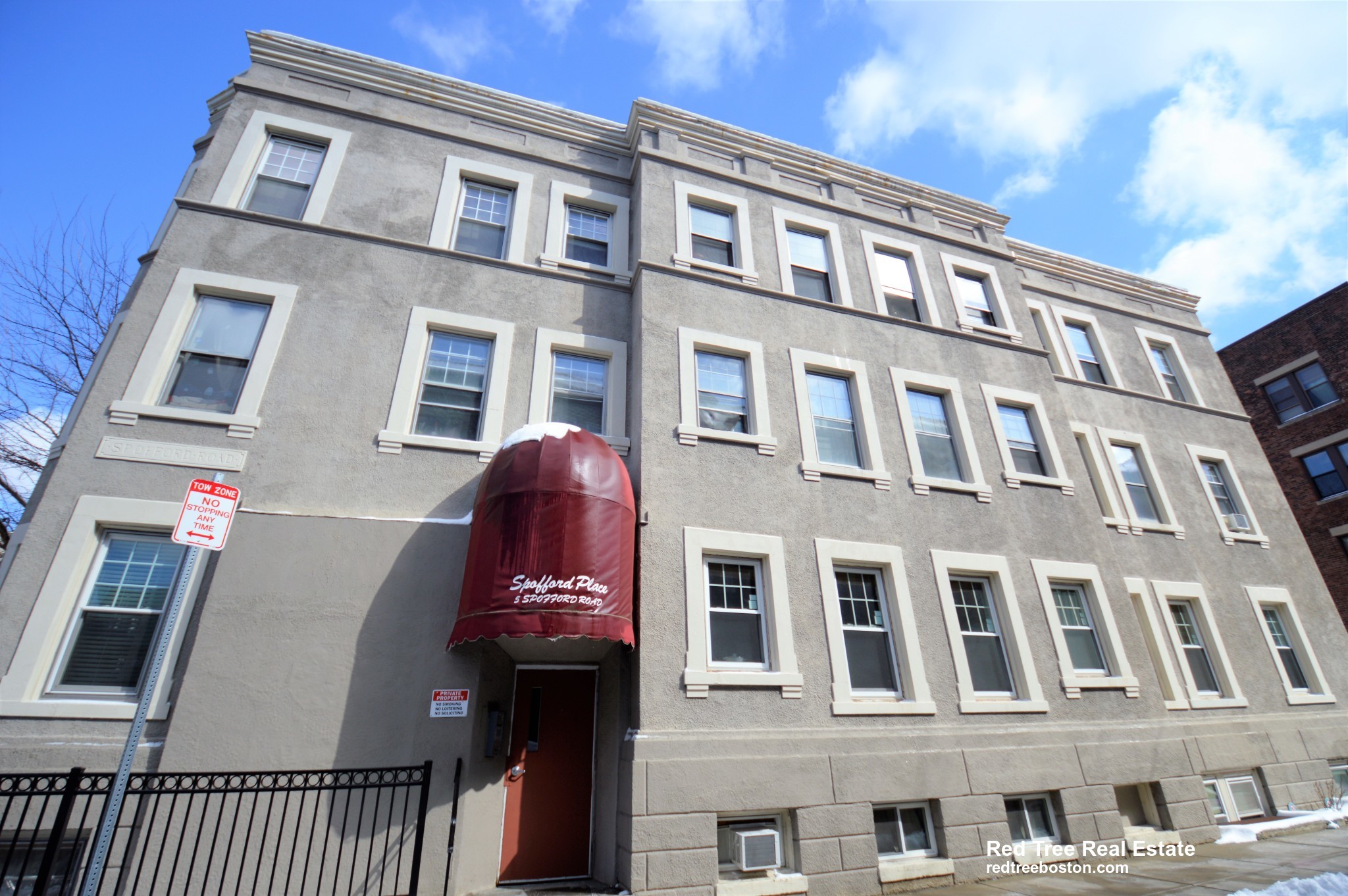 5 Spofford Rd, Allston