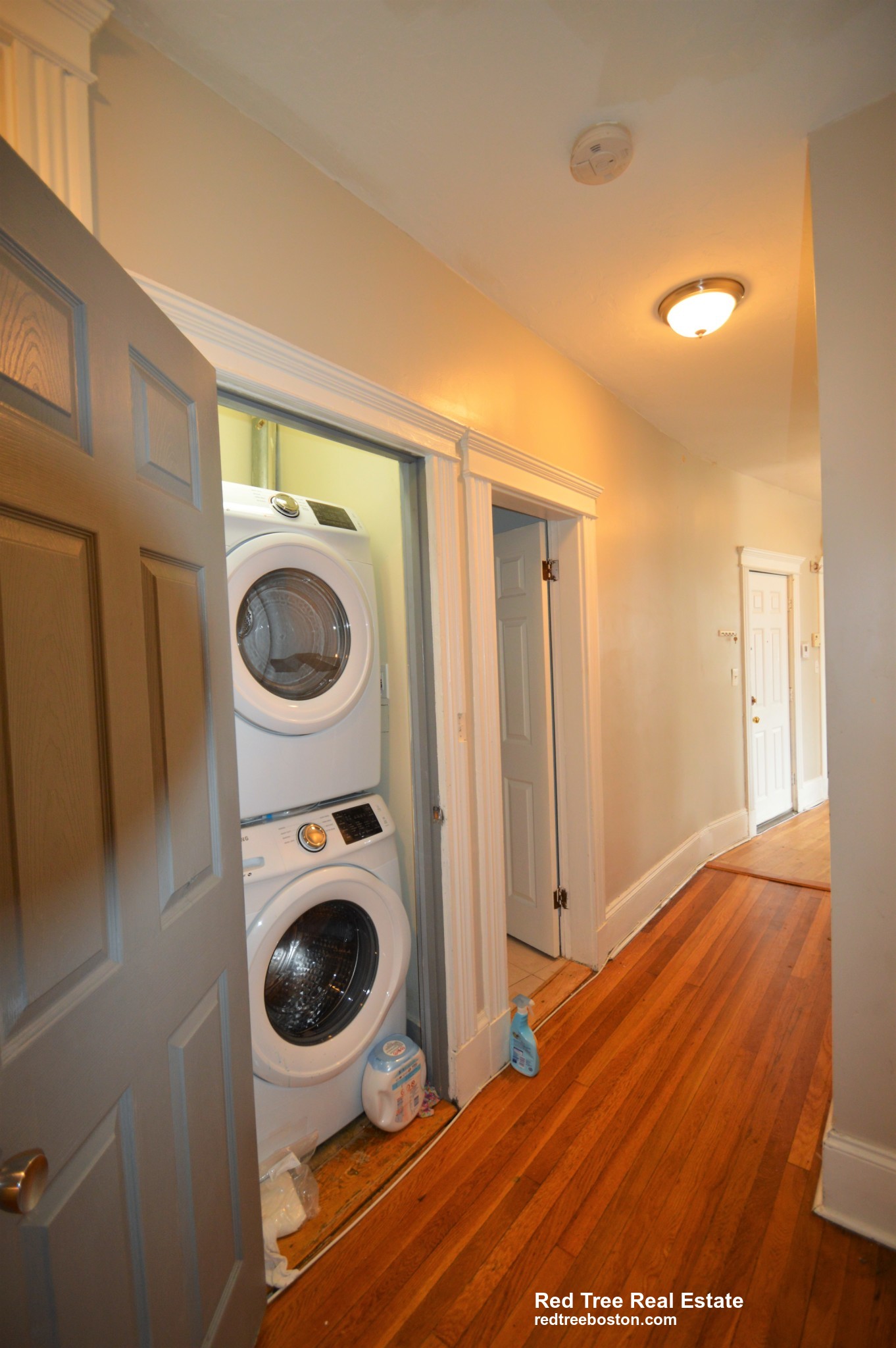 83 Glenville Ave, Brighton