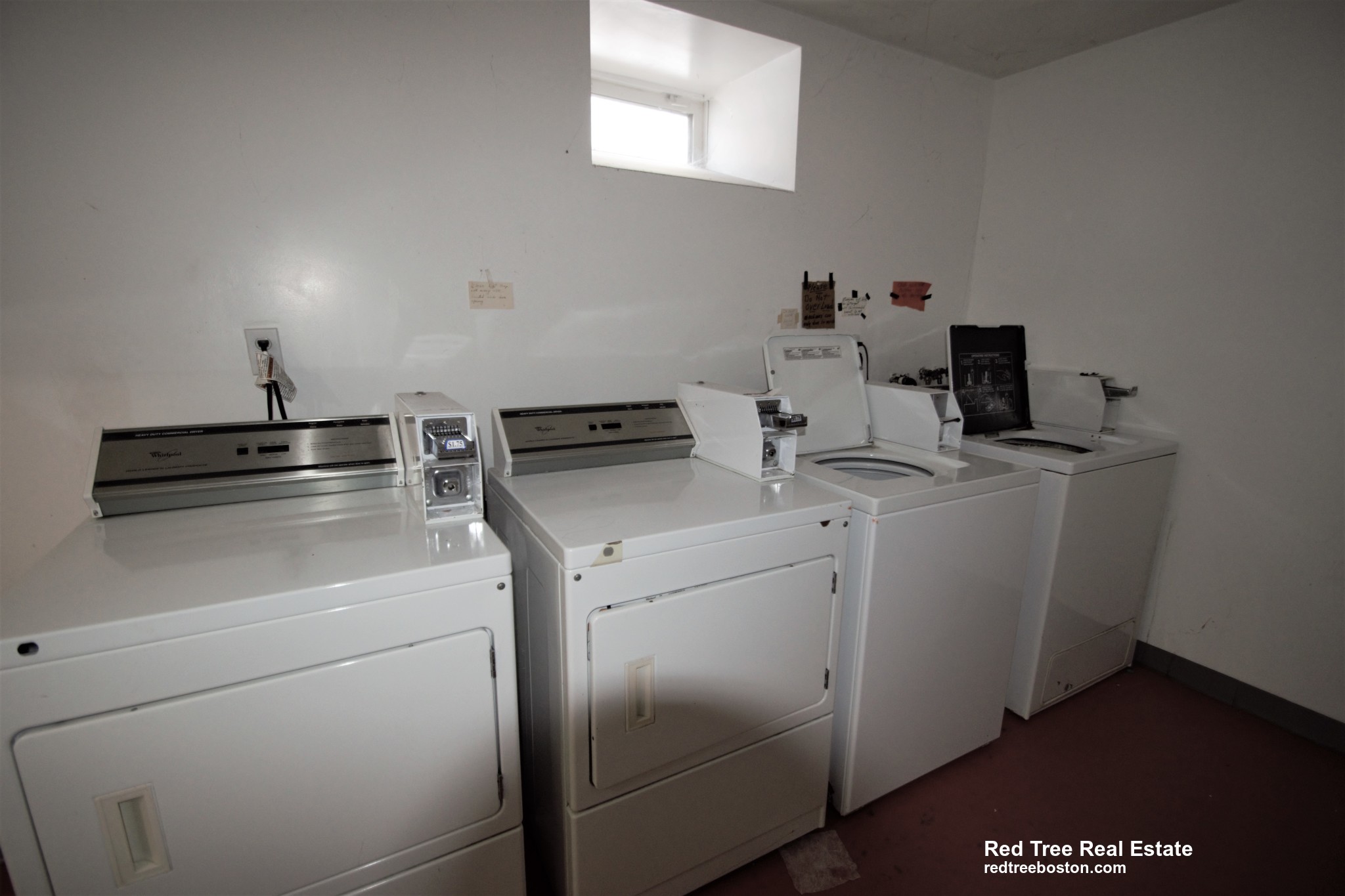 44 Champney St, Oak Square