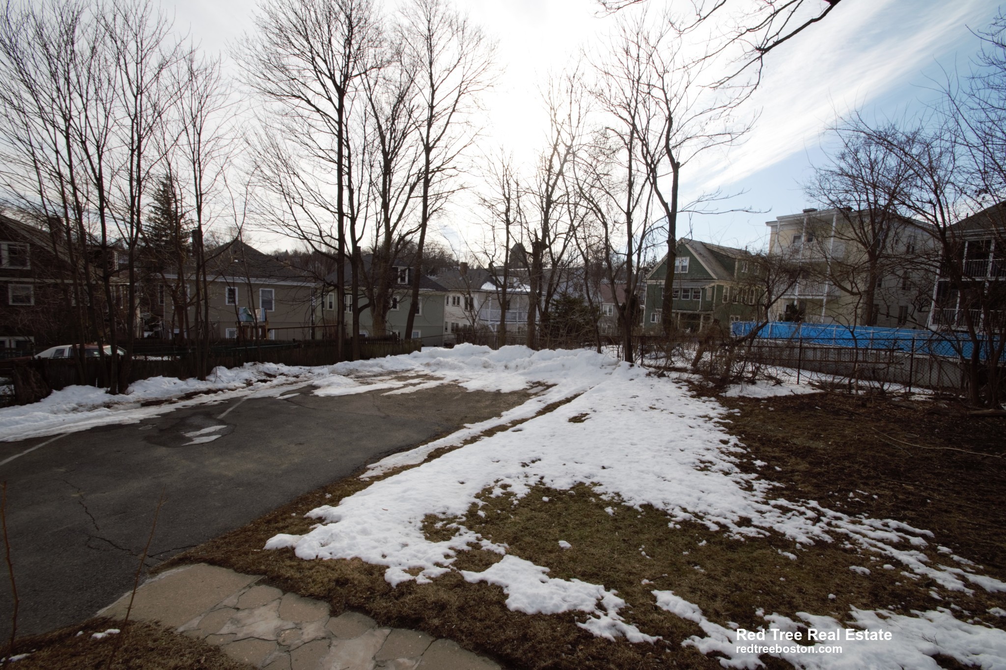 44 Champney St, Oak Square