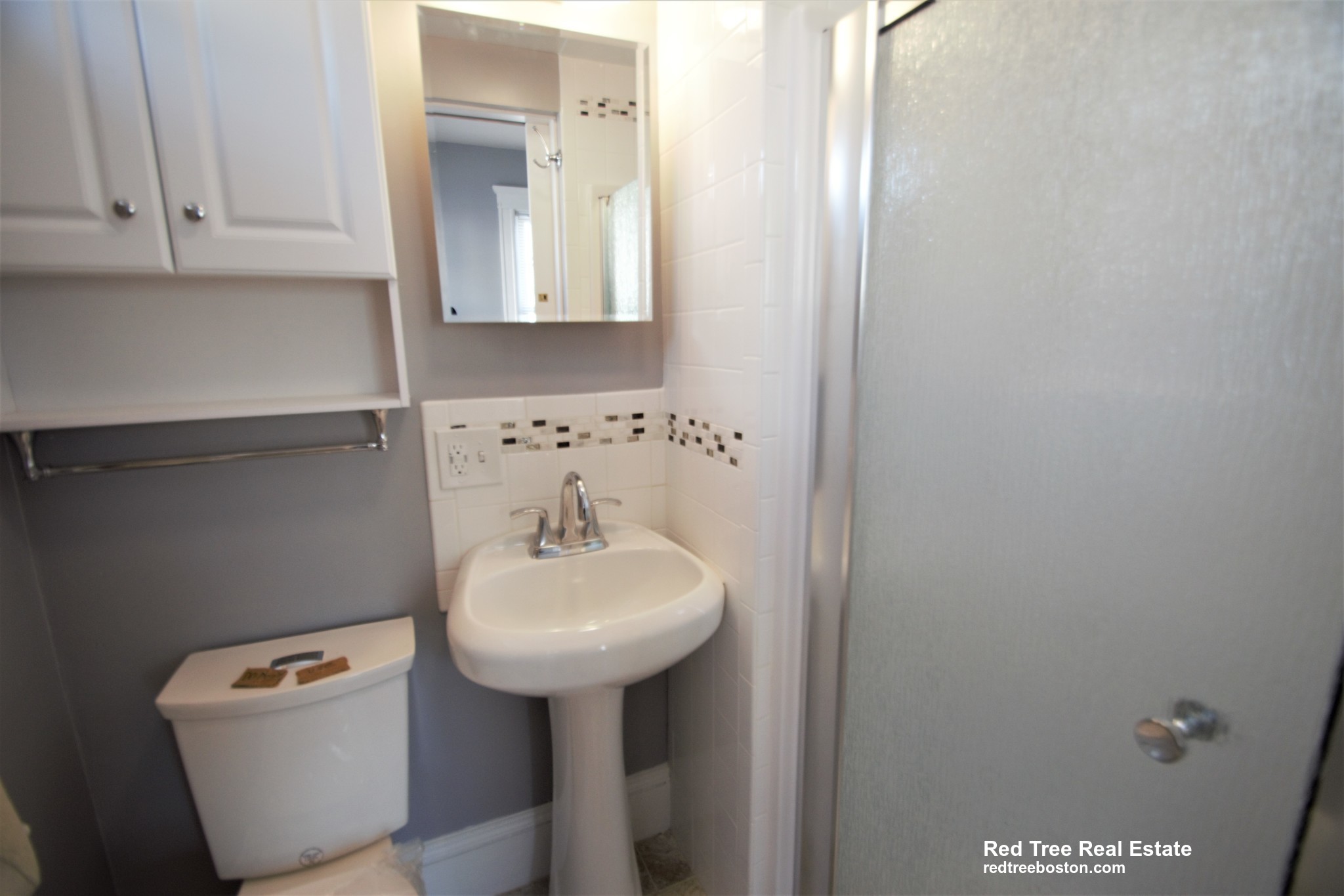 3 bed, 2 bath apartment for rent at 21 South Hobart St Unit 1, Brighton — photo 9 of 14
