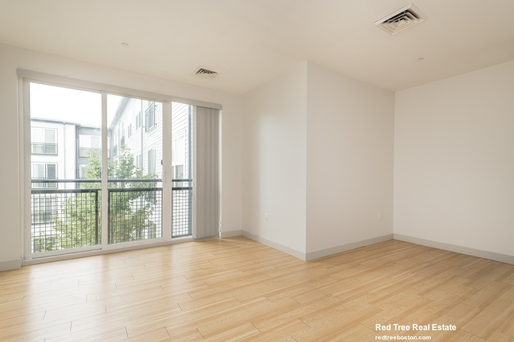 320 D St, South Boston