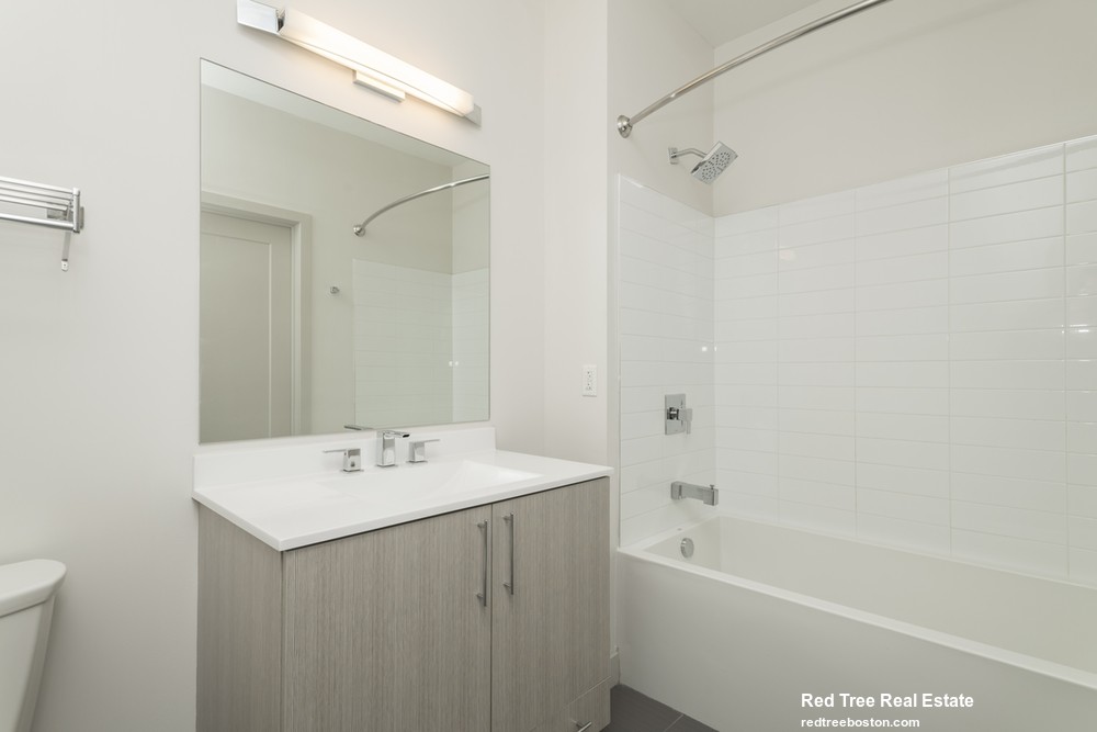 320 D St, South Boston