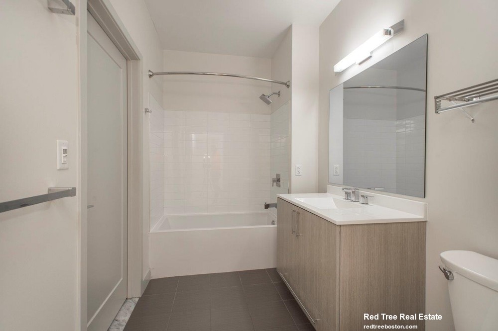 320 D St, South Boston