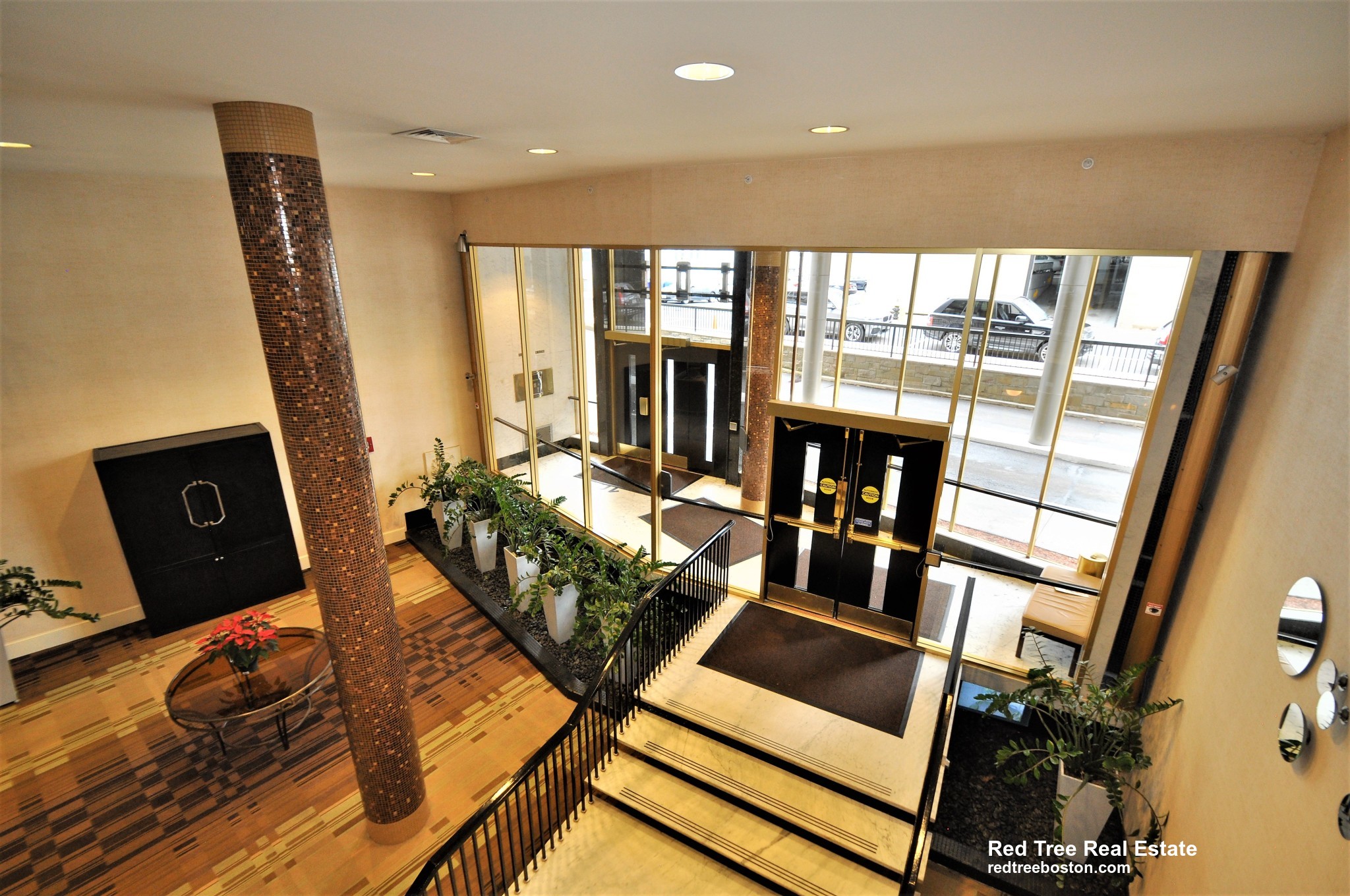 101 Monmouth St, Longwood