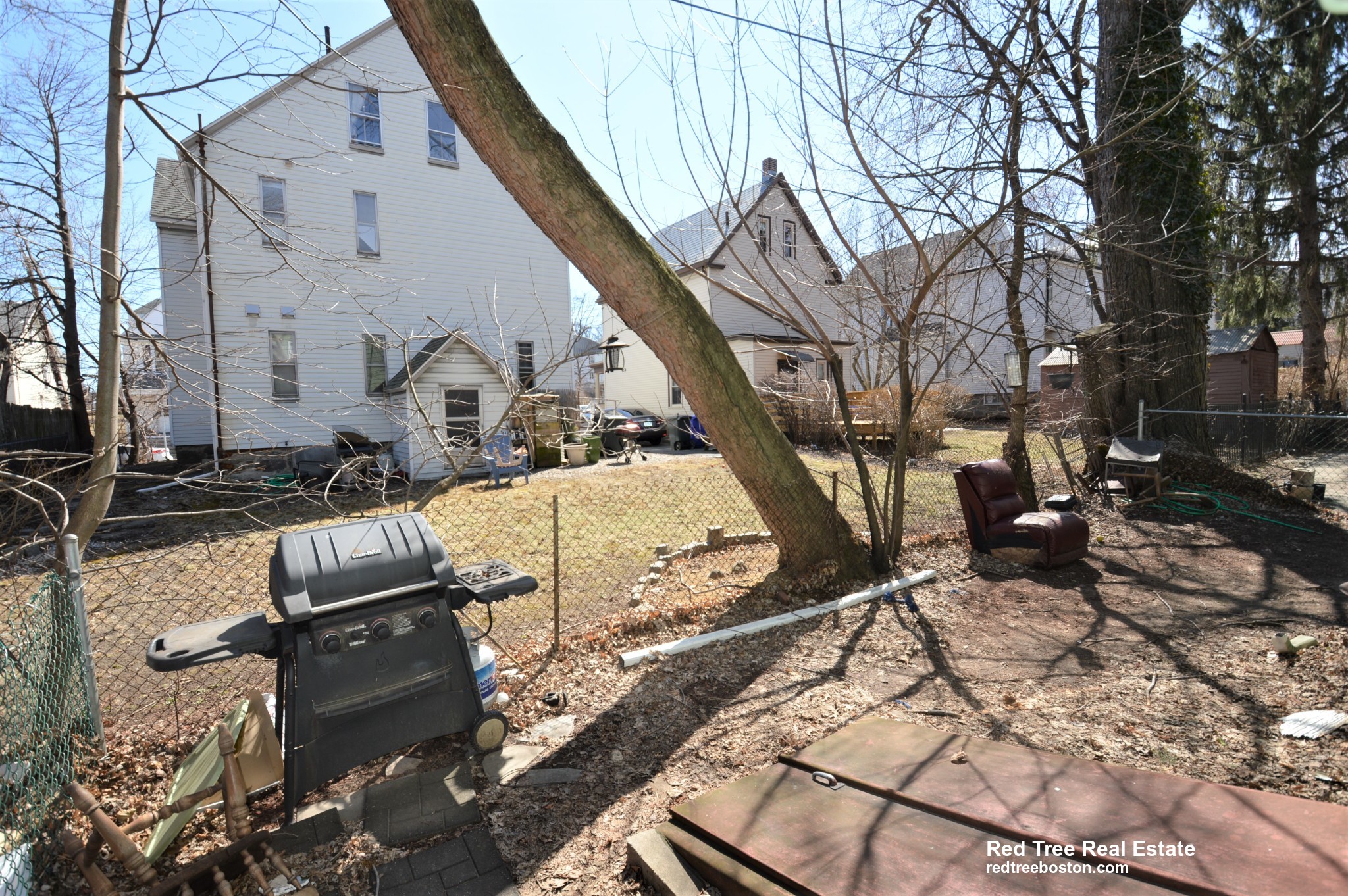 5 Murdock Ter, Brighton