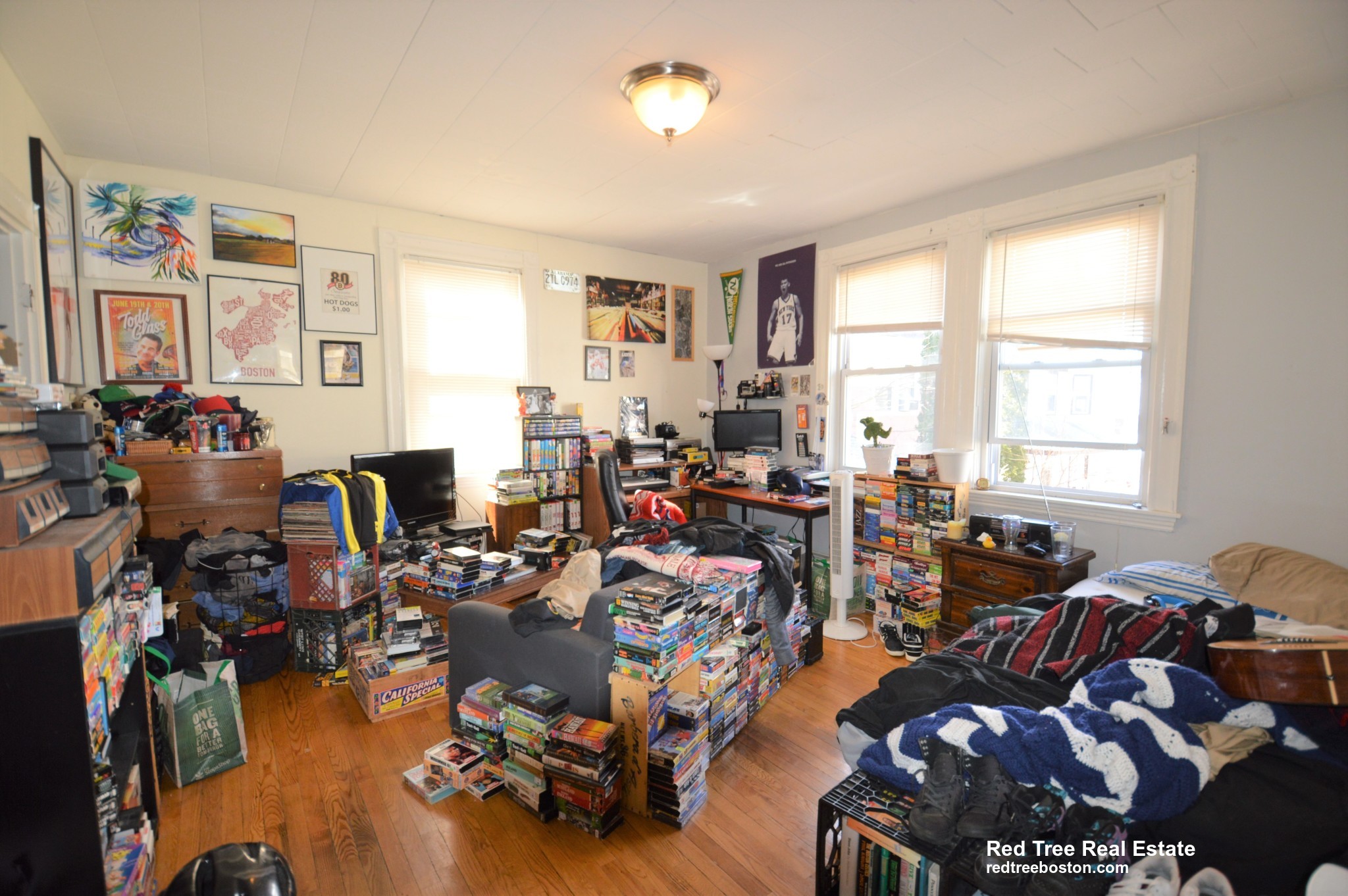 5 Murdock Ter, Brighton