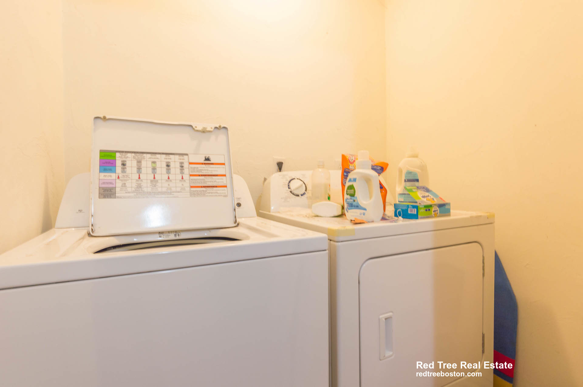 18 Cobden St, Jamaica Plain