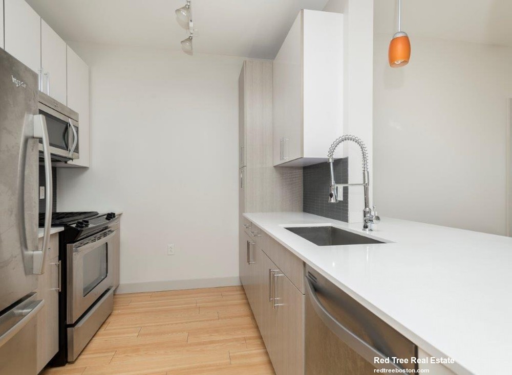 320 D St, South Boston