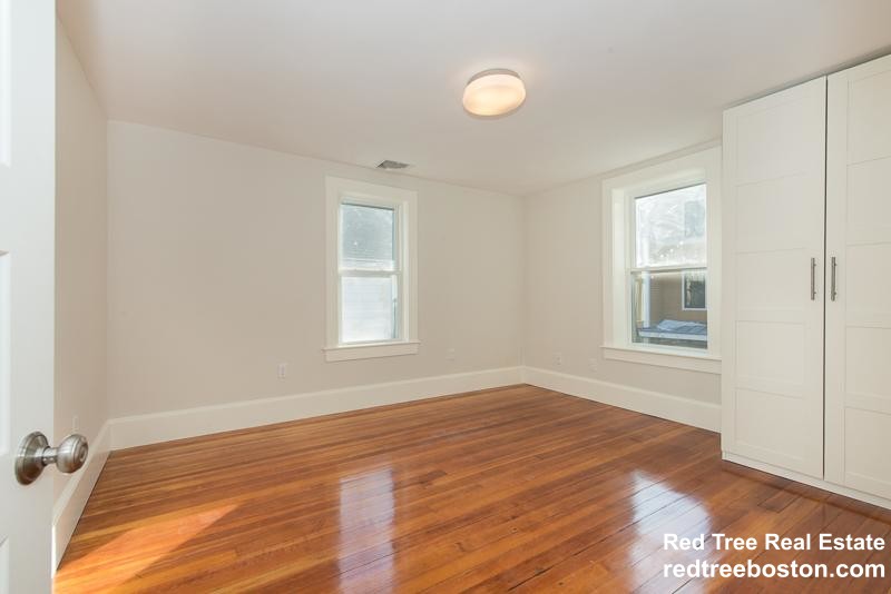 4 bed, 1 bath apartment for rent at 5 Riverside Rd Unit 2, Cambridgeport — photo 33 of 43