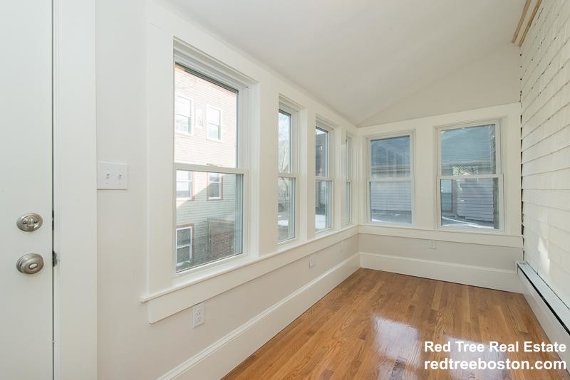 4 bed, 1 bath apartment for rent at 5 Riverside Rd Unit 2, Cambridgeport — photo 37 of 43