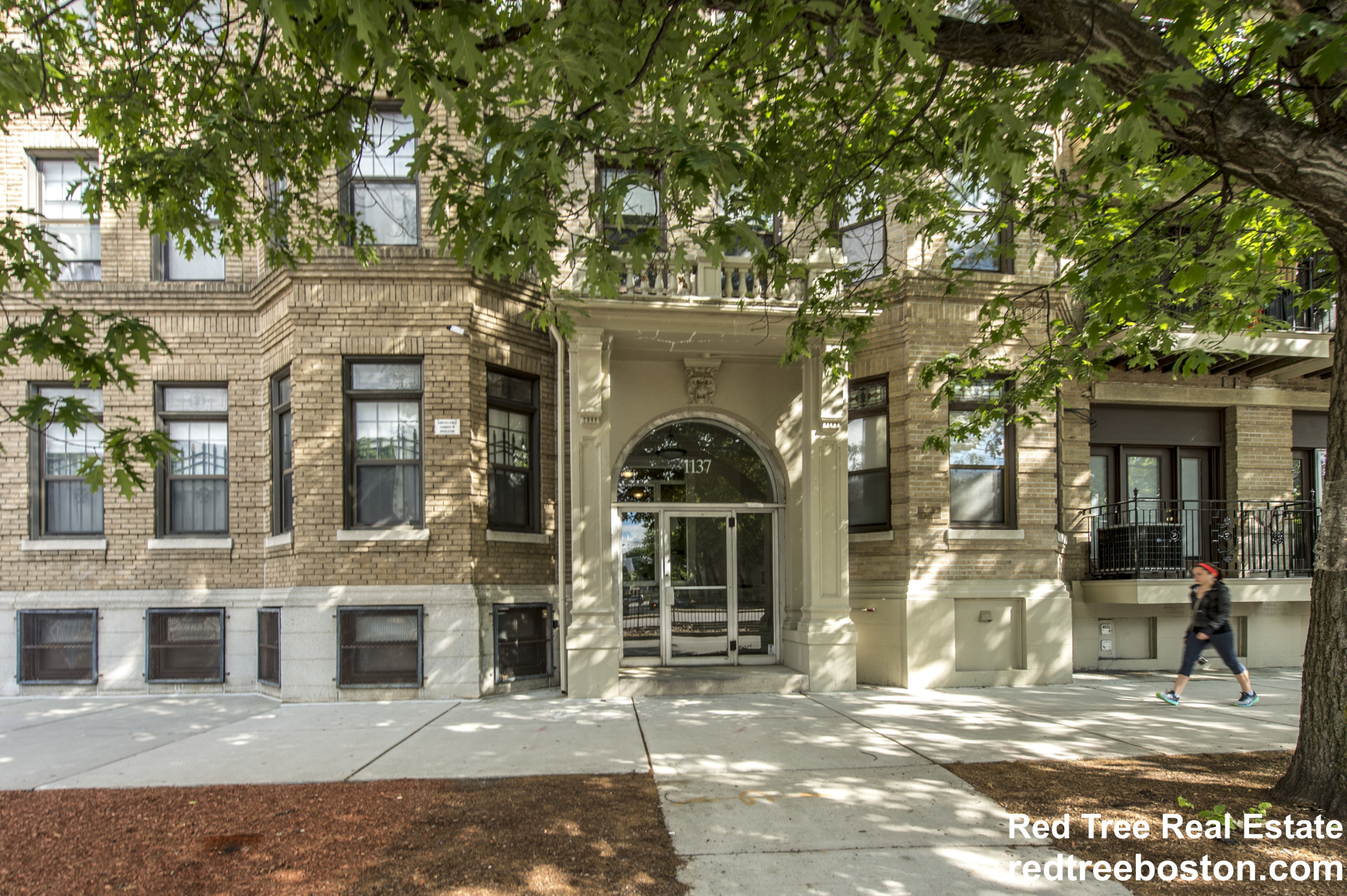 1133 Commonwealth Ave, Allston