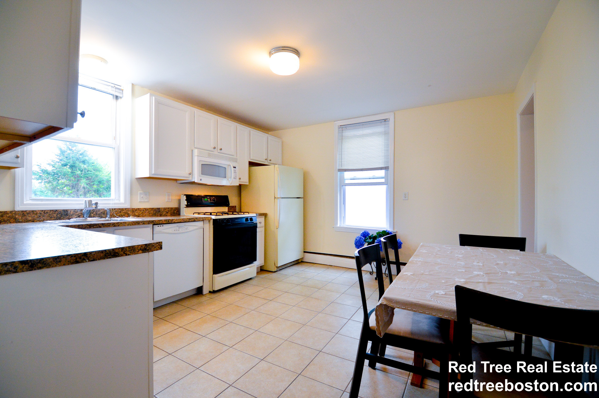 1496 Centre St, Roslindale