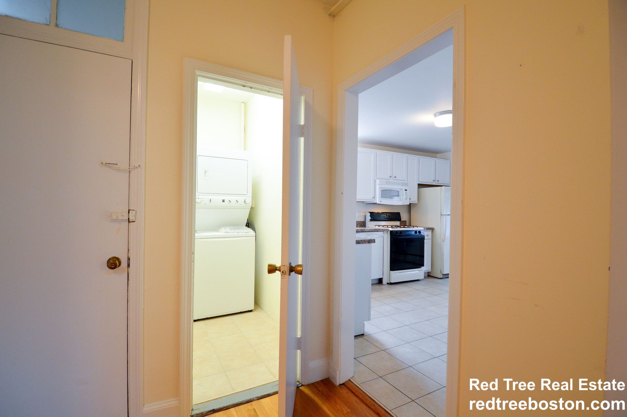 1496 Centre St, Roslindale