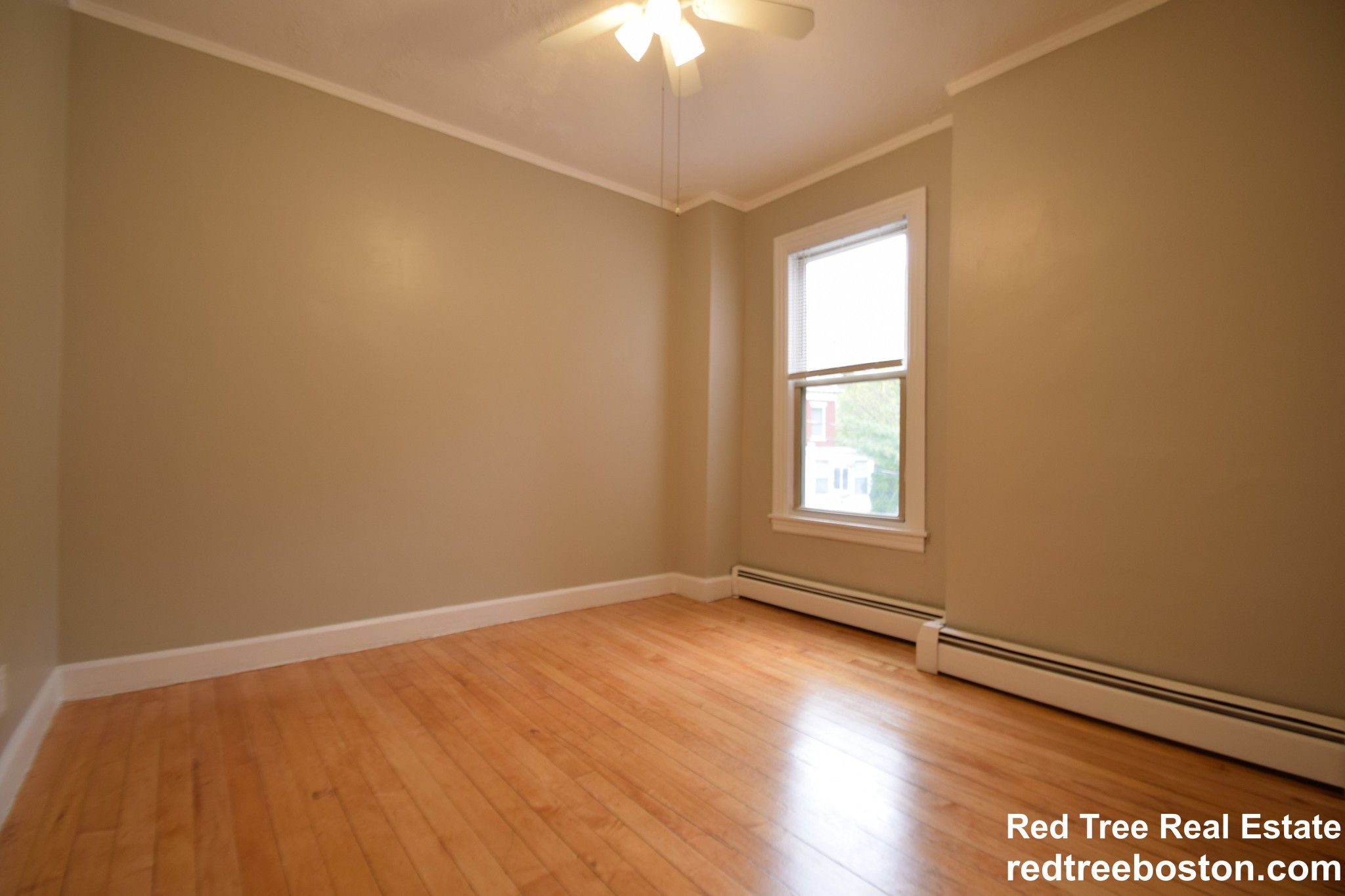 1729 Commonwealth Ave, Brighton