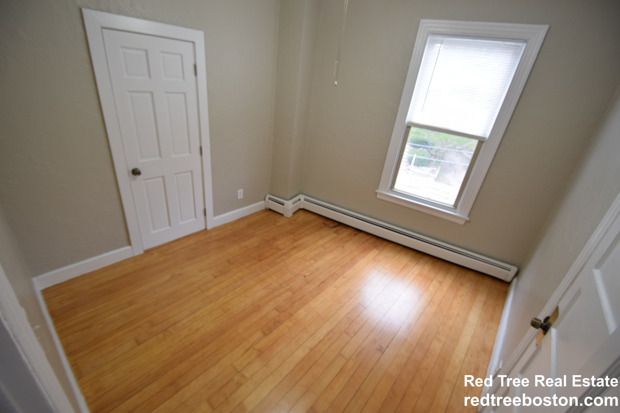 1729 Commonwealth Ave, Brighton