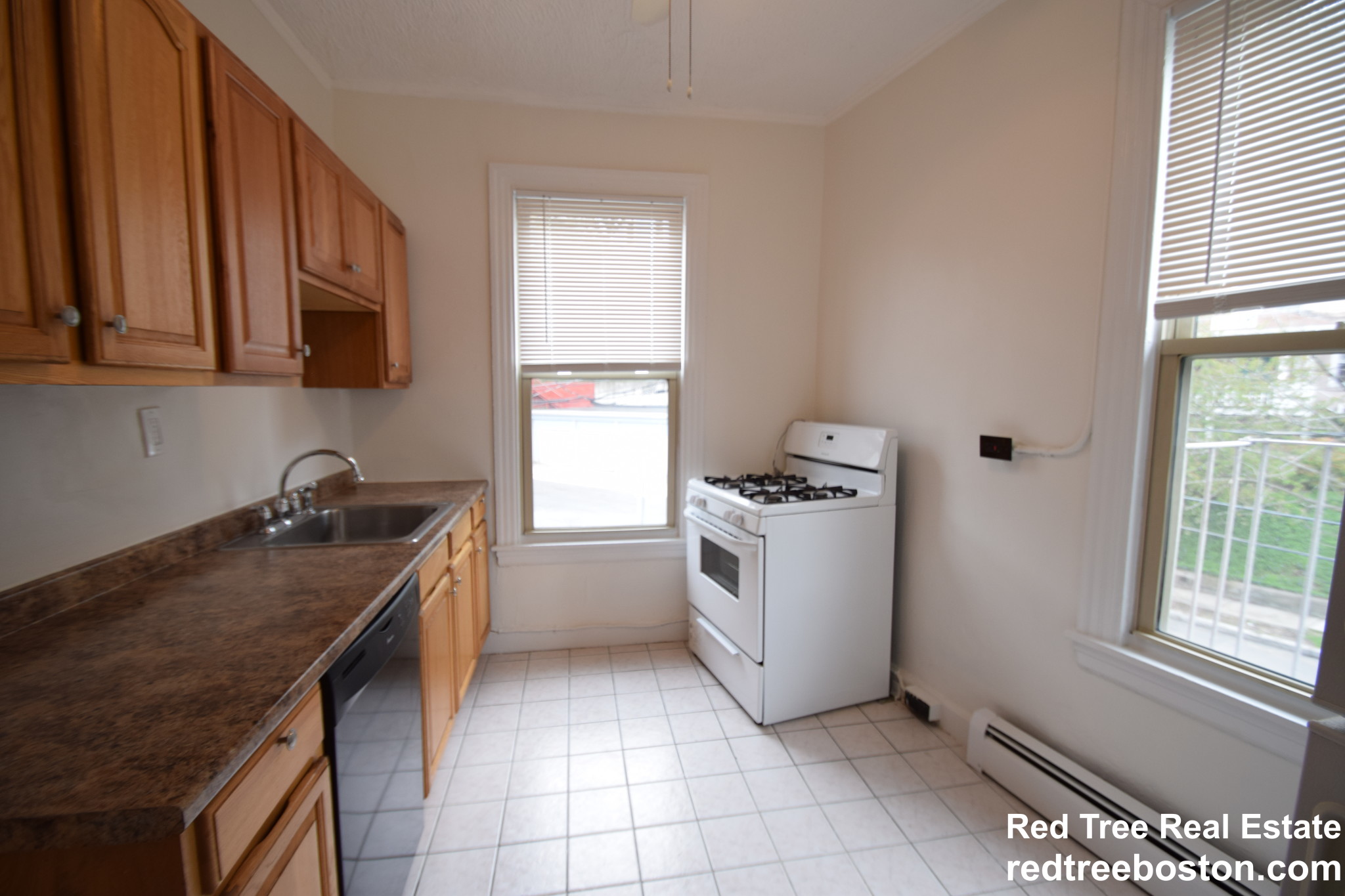 1729 Commonwealth Ave, Brighton