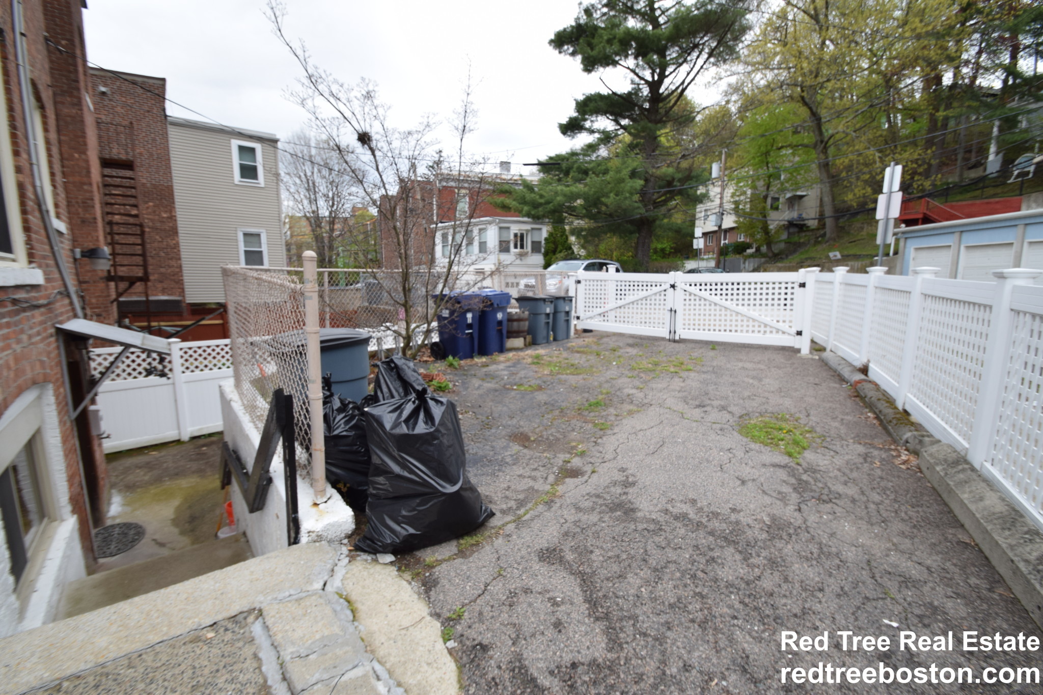 1729 Commonwealth Ave, Brighton