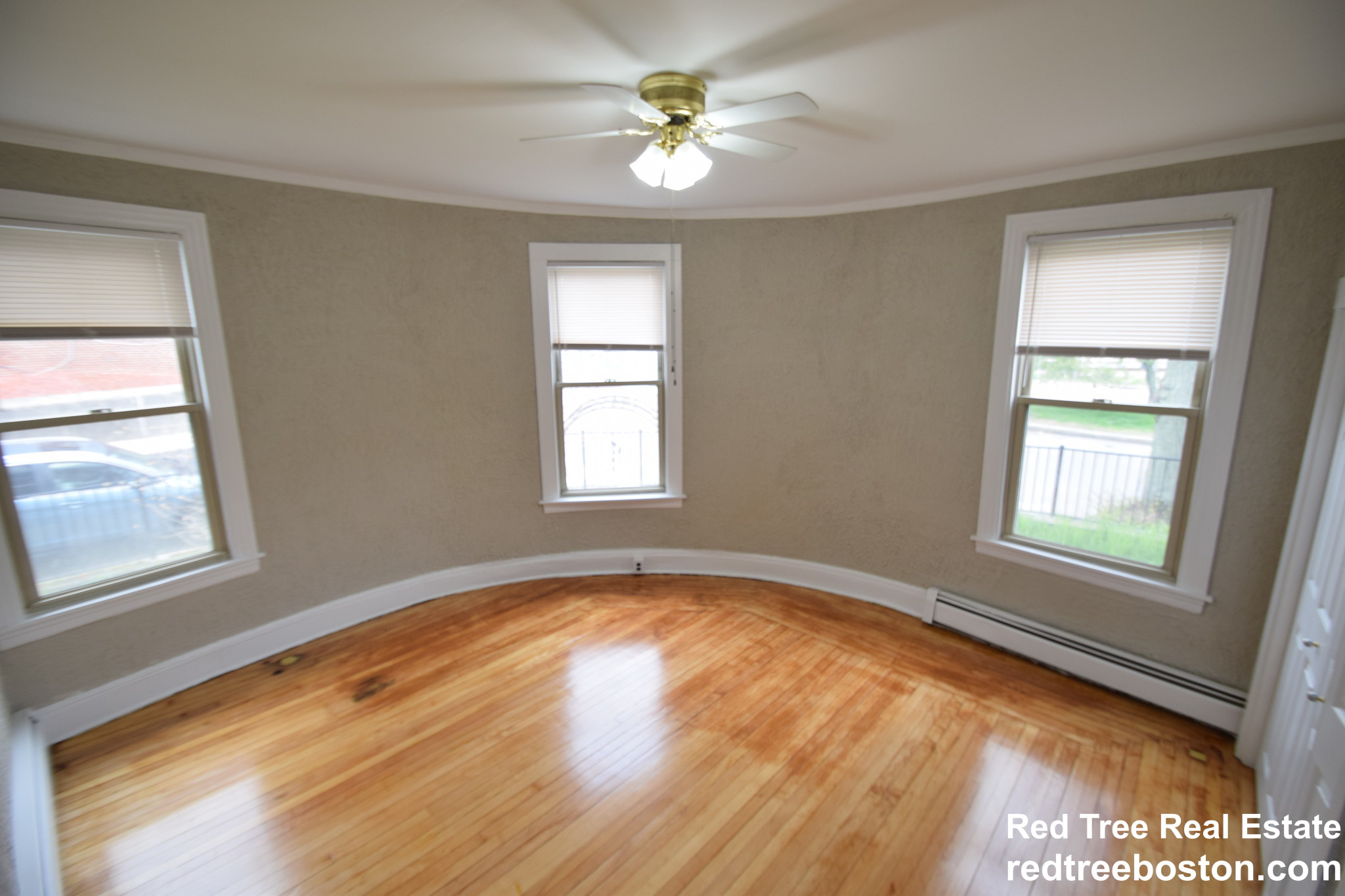 1729 Commonwealth Ave, Brighton