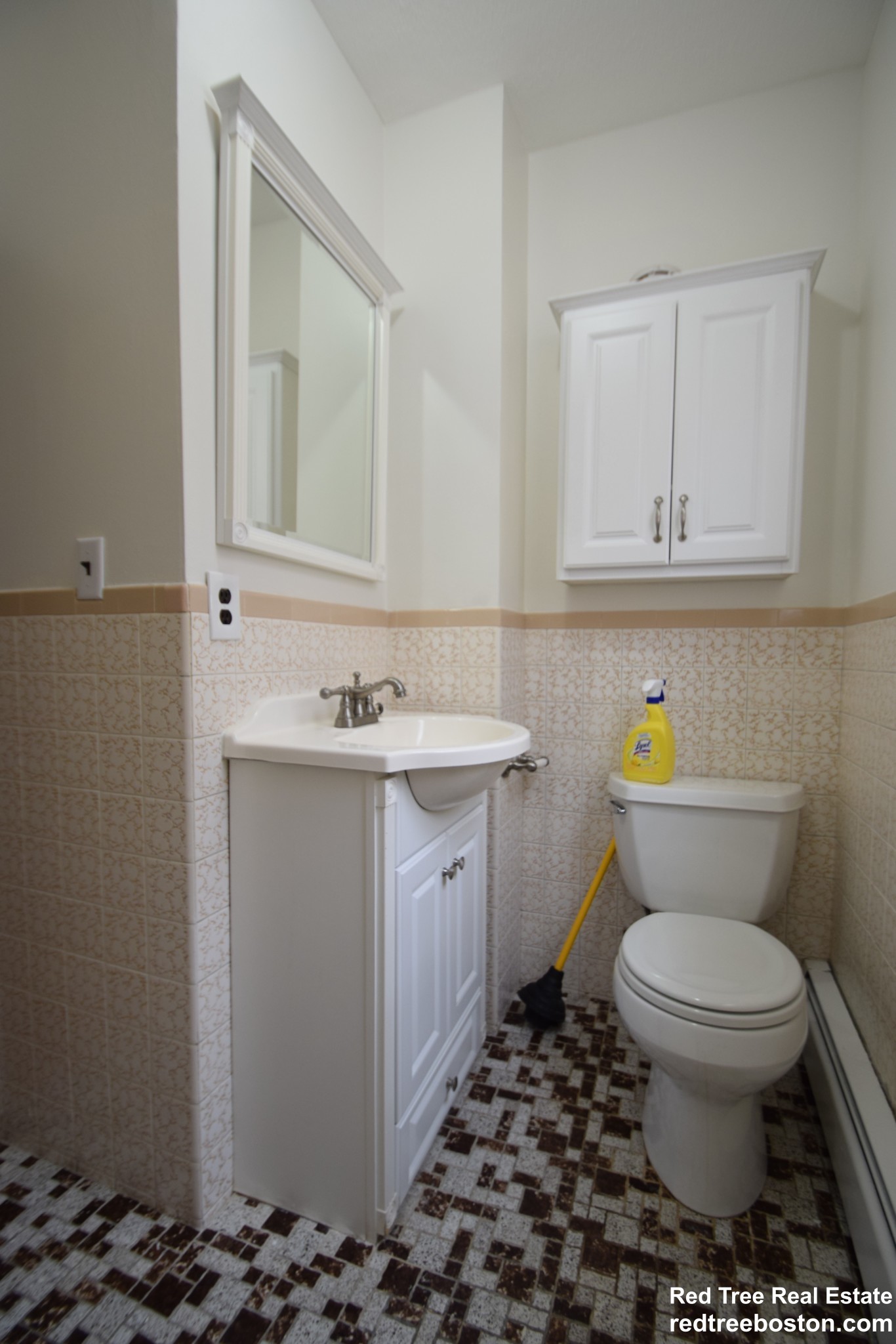 1729 Commonwealth Ave, Brighton