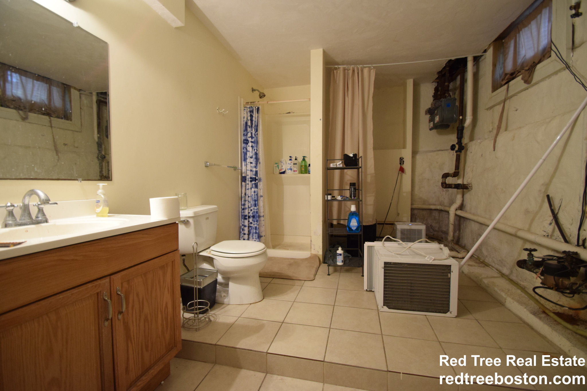 5 bed, 2 bath apartment for rent at 24 Crosby Rd Unit 1, Newton — photo 30 of 32
