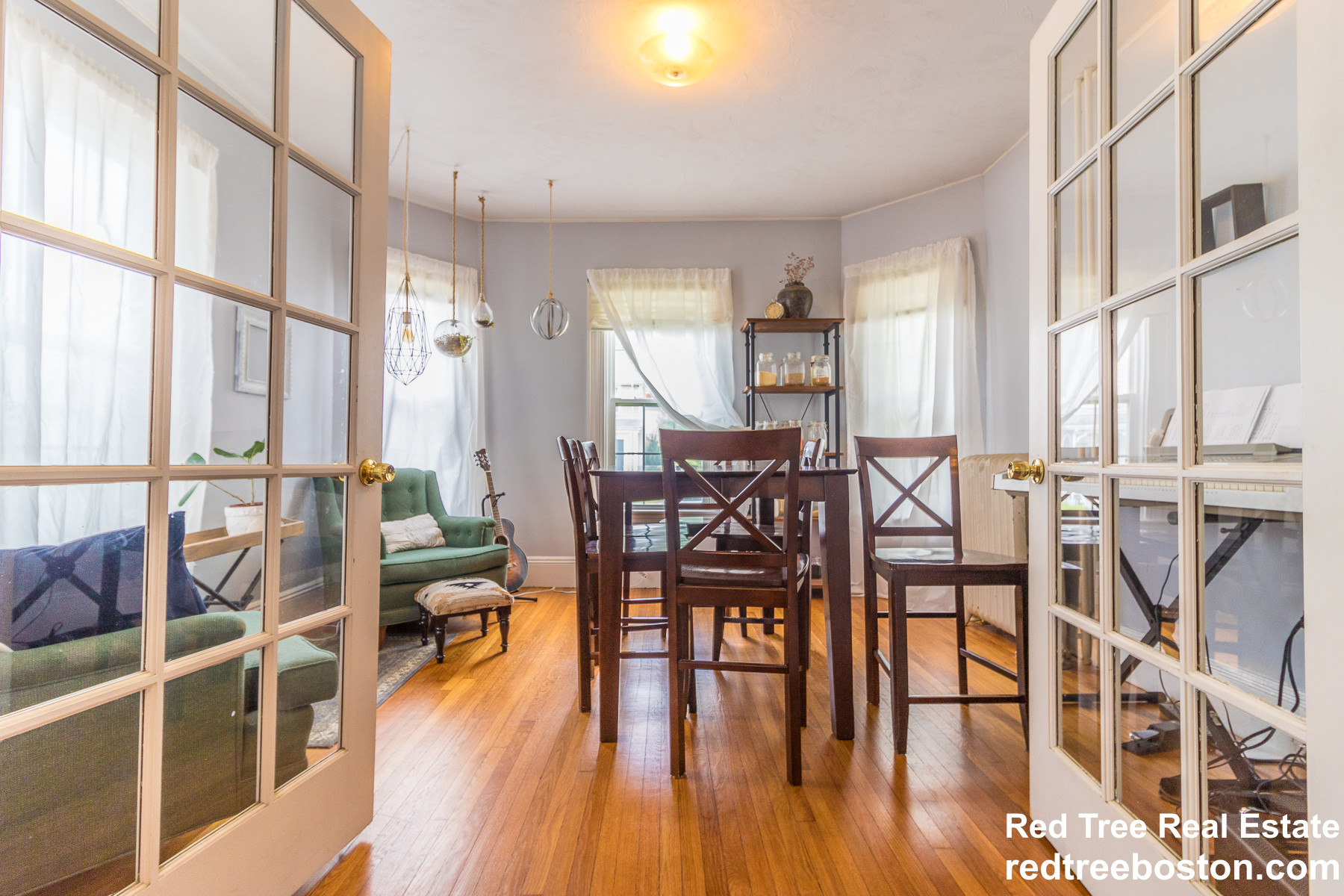 5 bed, 3 bath apartment for rent at 18 Foster St Unit 0, Brighton — photo 3 of 26