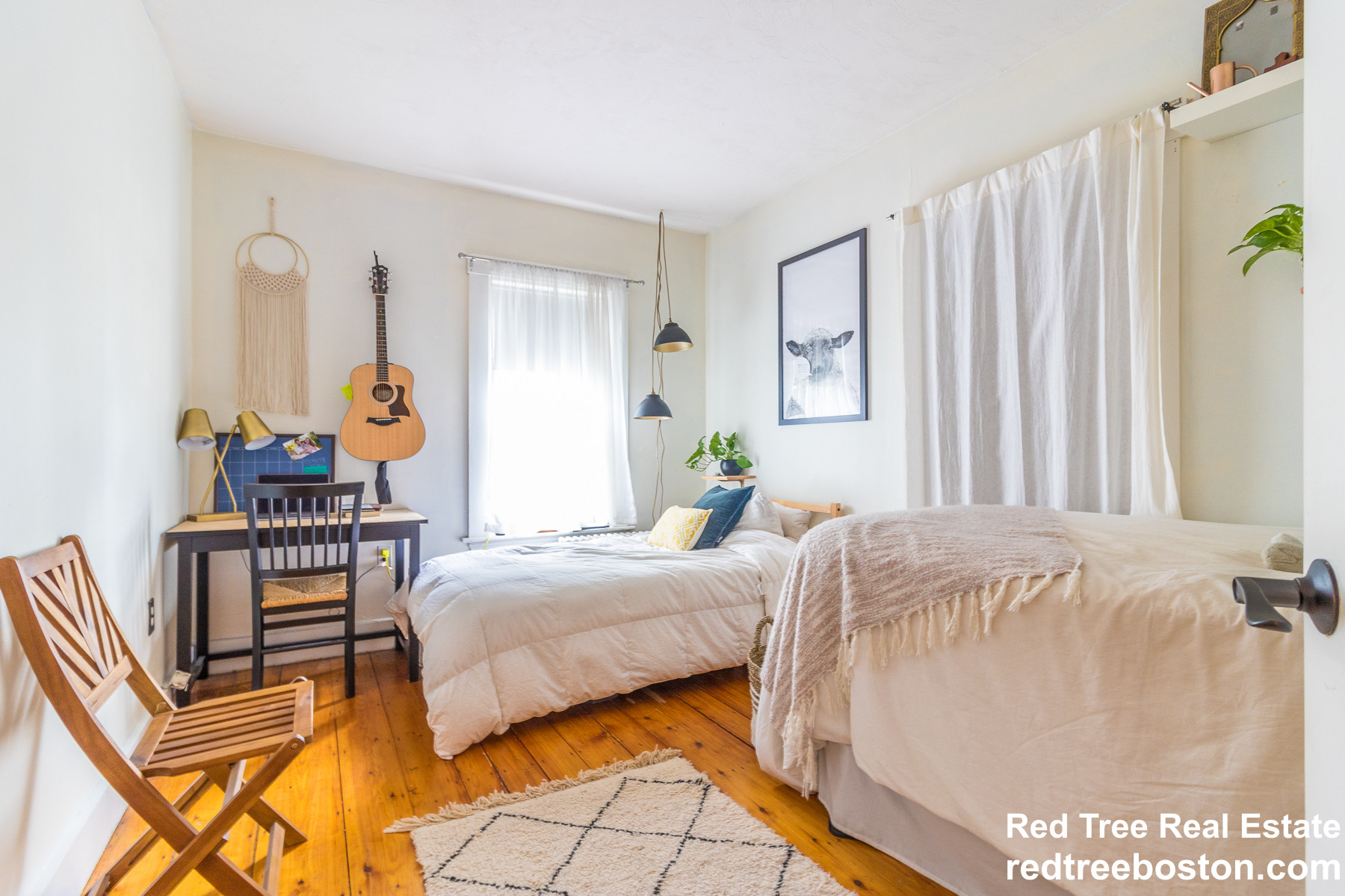 5 bed, 3 bath apartment for rent at 18 Foster St Unit 0, Brighton — photo 6 of 26