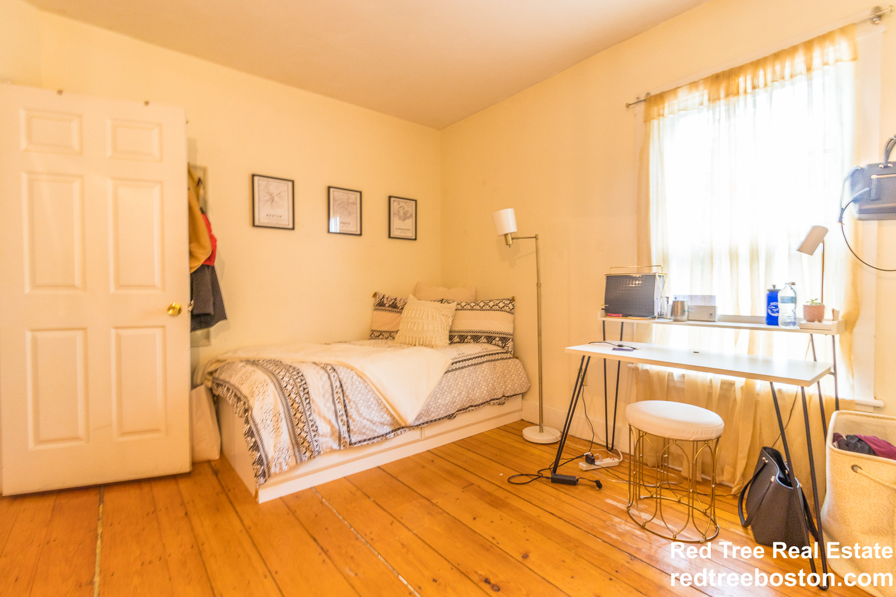 5 bed, 3 bath apartment for rent at 18 Foster St Unit 0, Brighton — photo 8 of 26