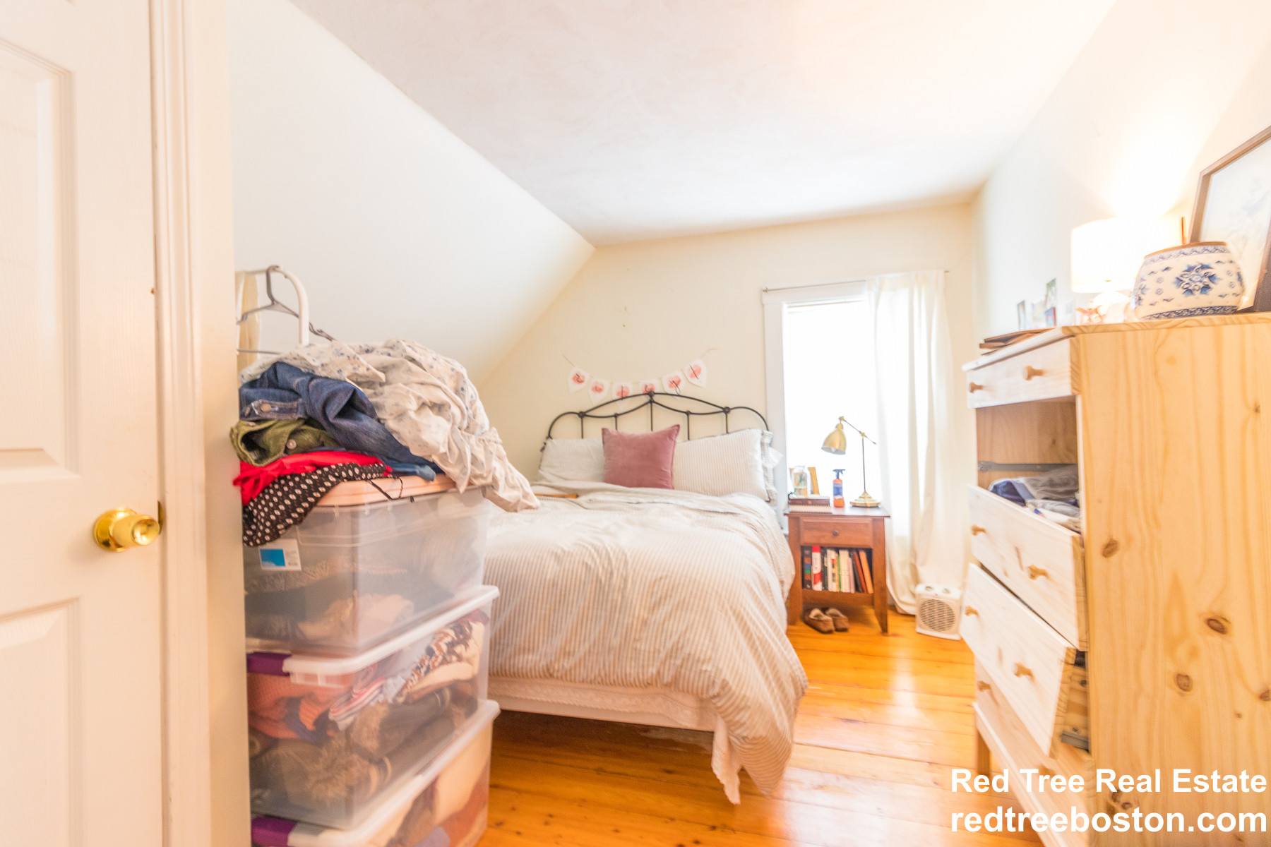 5 bed, 3 bath apartment for rent at 18 Foster St Unit 0, Brighton — photo 12 of 26
