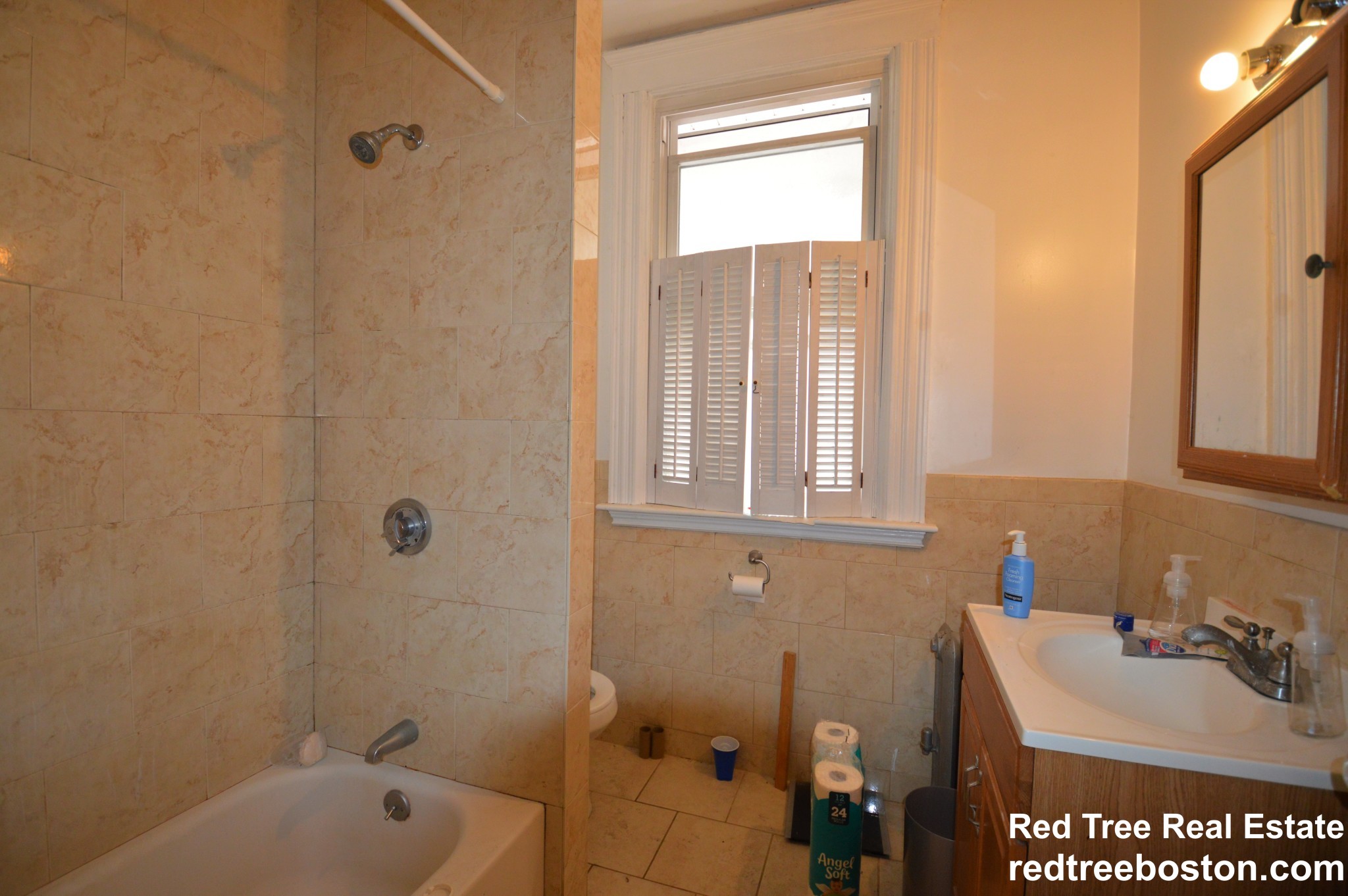 148 Strathmore Rd, Brighton