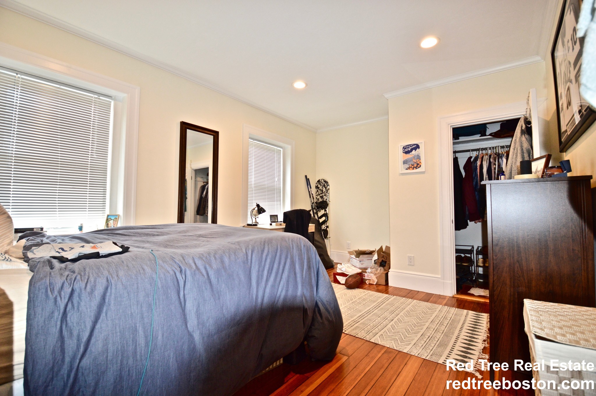 1616 Beacon St, Brookline Hills