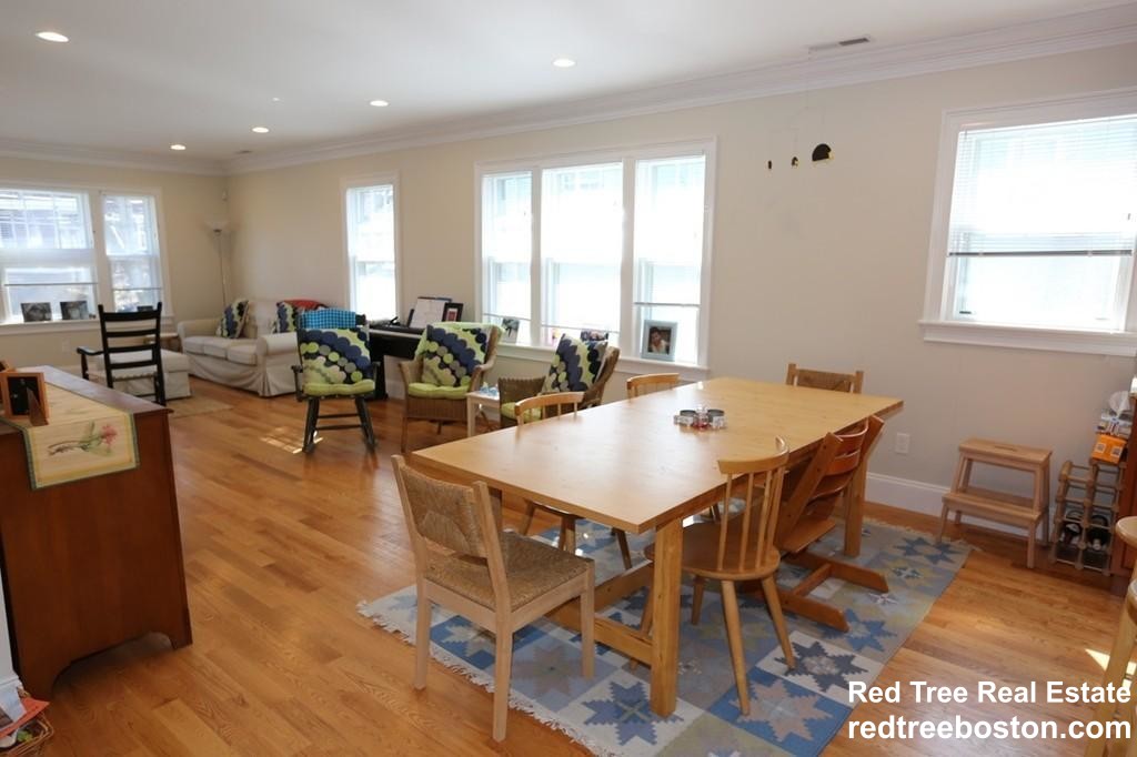 7 Acron Rd, High Street Hill