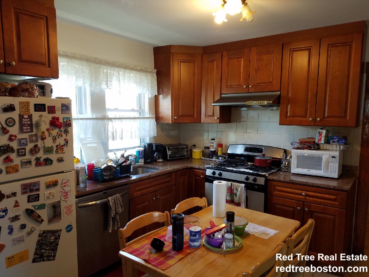 3 bed, 1 bath apartment for rent at 203 Everett St Unit 2, Allston
