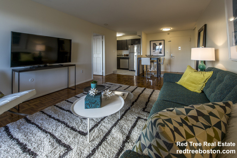 2 bed, 1.5 bath apartment for rent at 175 Freeman St Unit 109, Brookline — photo 2 of 5